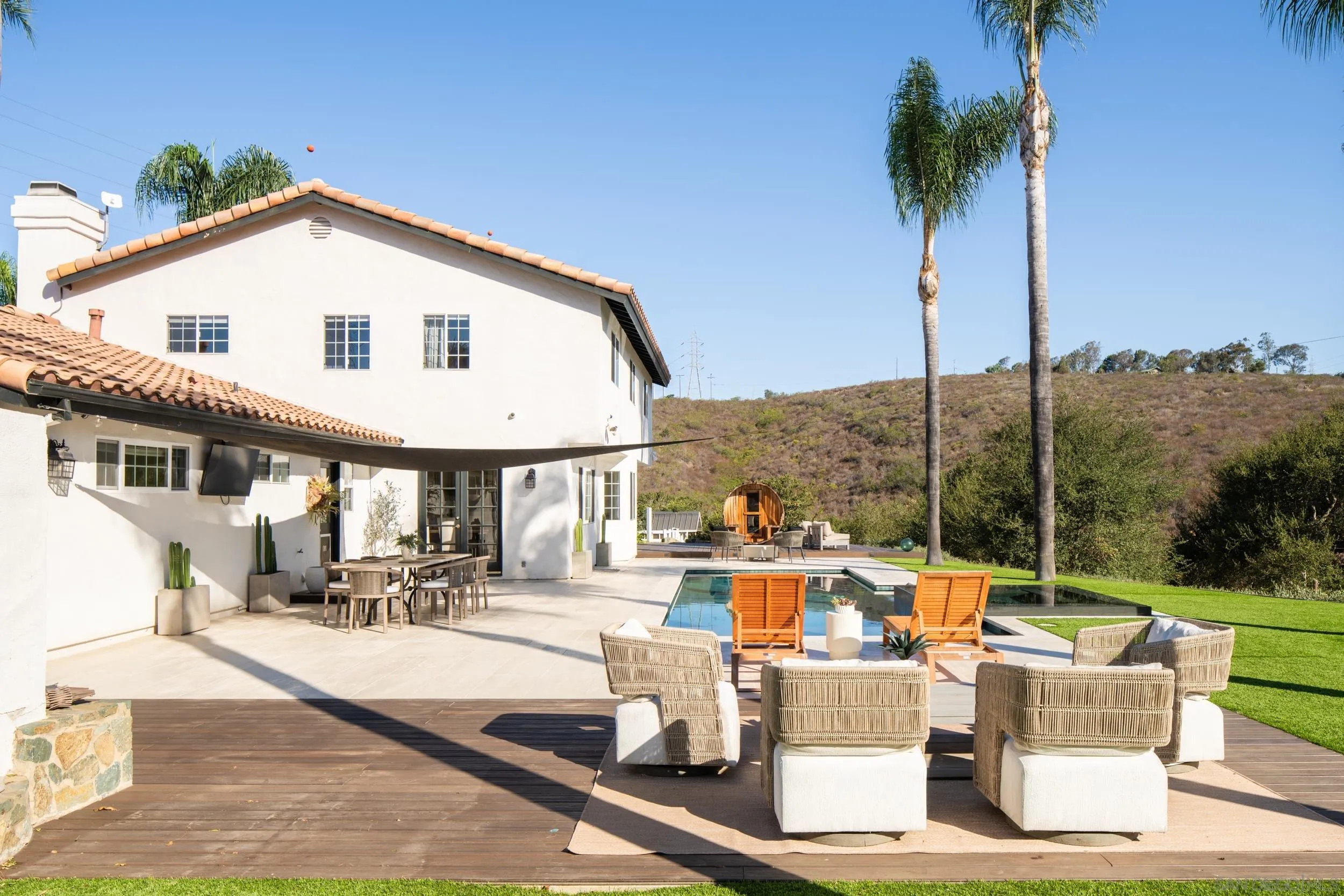 https://cdn.realtyfeed.com/cdn/127/260021579/93b51cba7a4c17de8676227512f602c7.webp