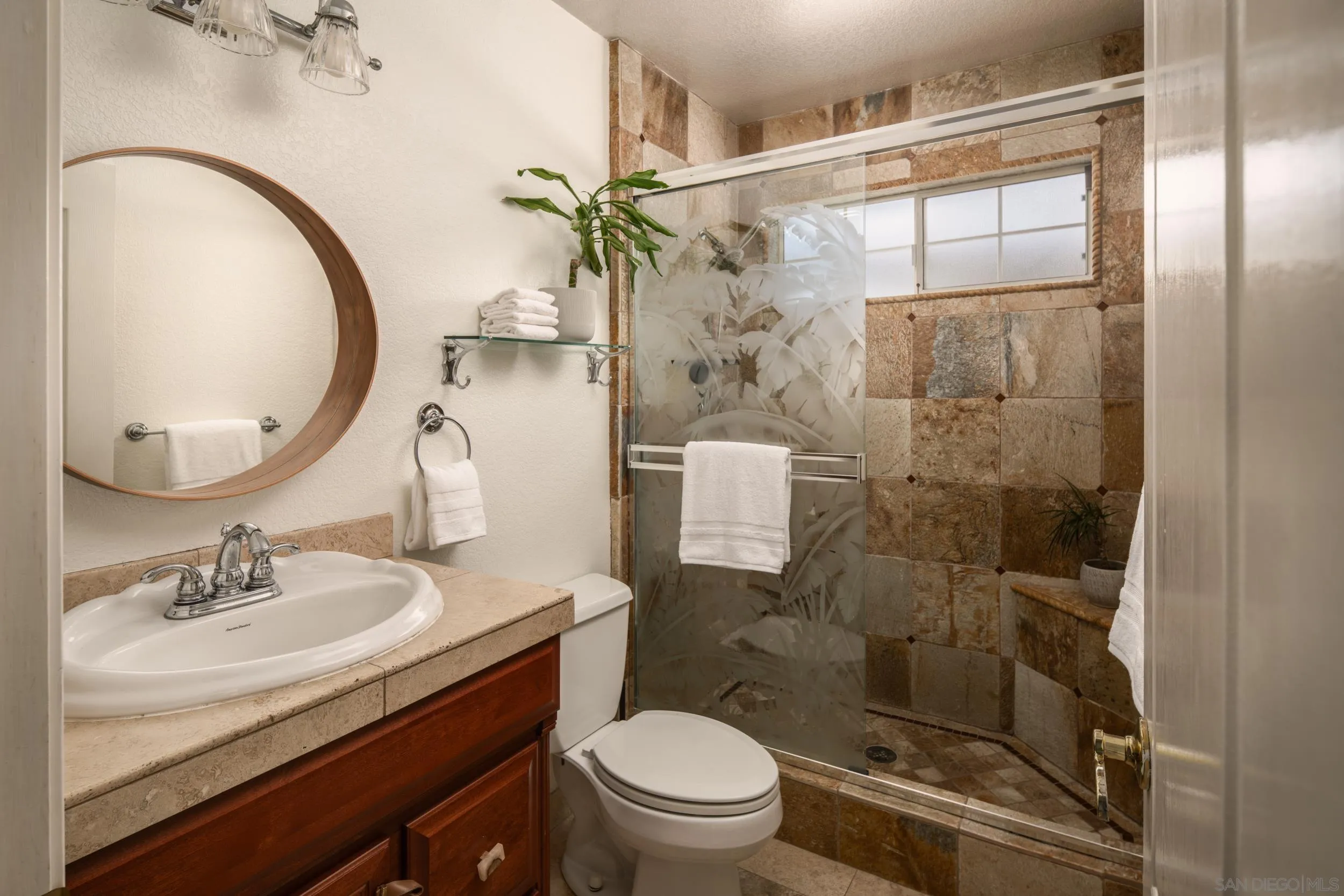 https://cdn.realtyfeed.com/cdn/127/260021579/ef83b275b6bf6331d031fbb99e66da11.webp