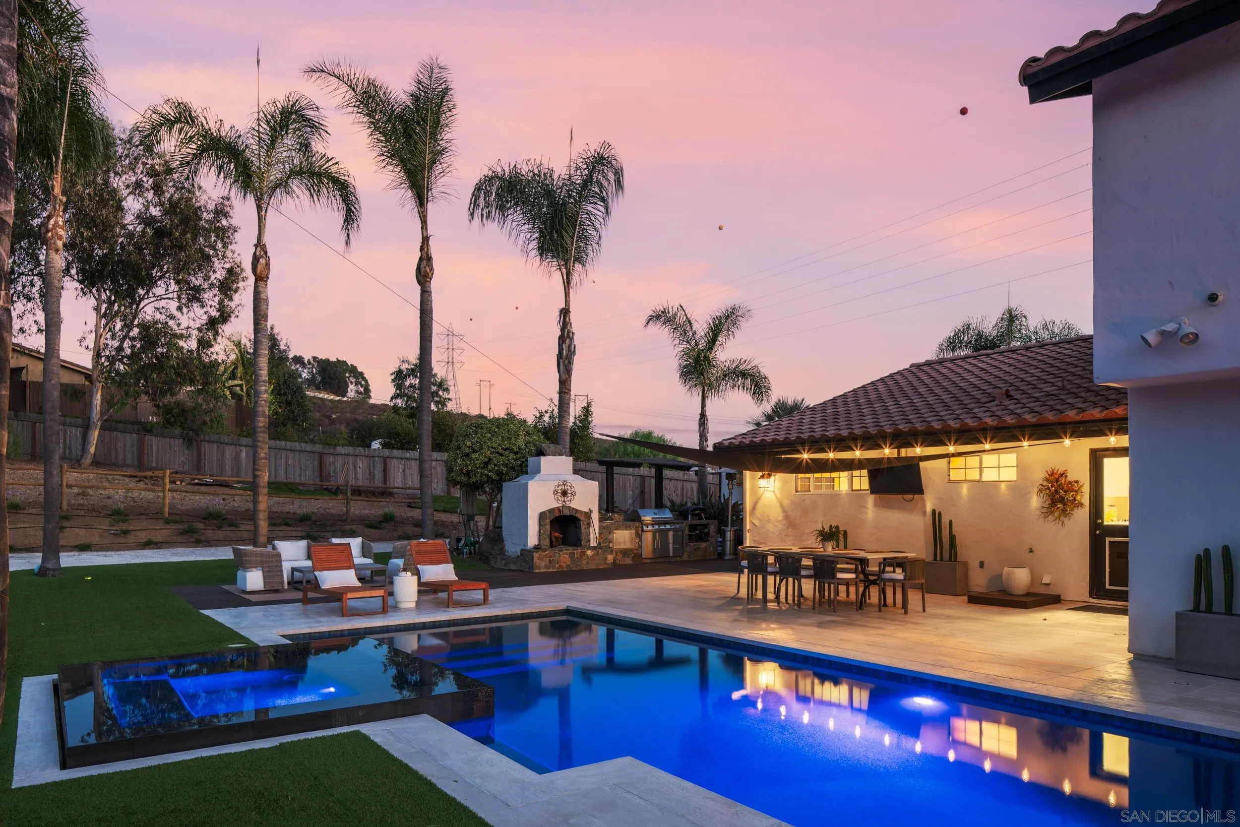https://cdn.realtyfeed.com/cdn/127/260021579/fcc1bb3ddc23eec2163f5ed47ba8ba3f.webp