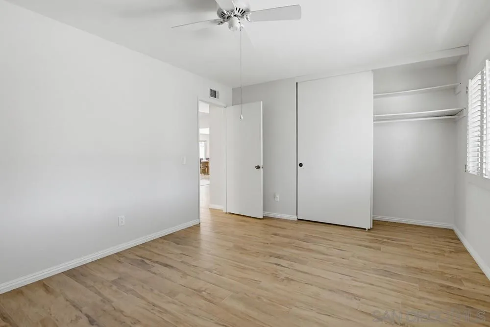 https://cdn.realtyfeed.com/cdn/127/260021580/07bbaf252690a6ed0eff5e822cab6cab.webp