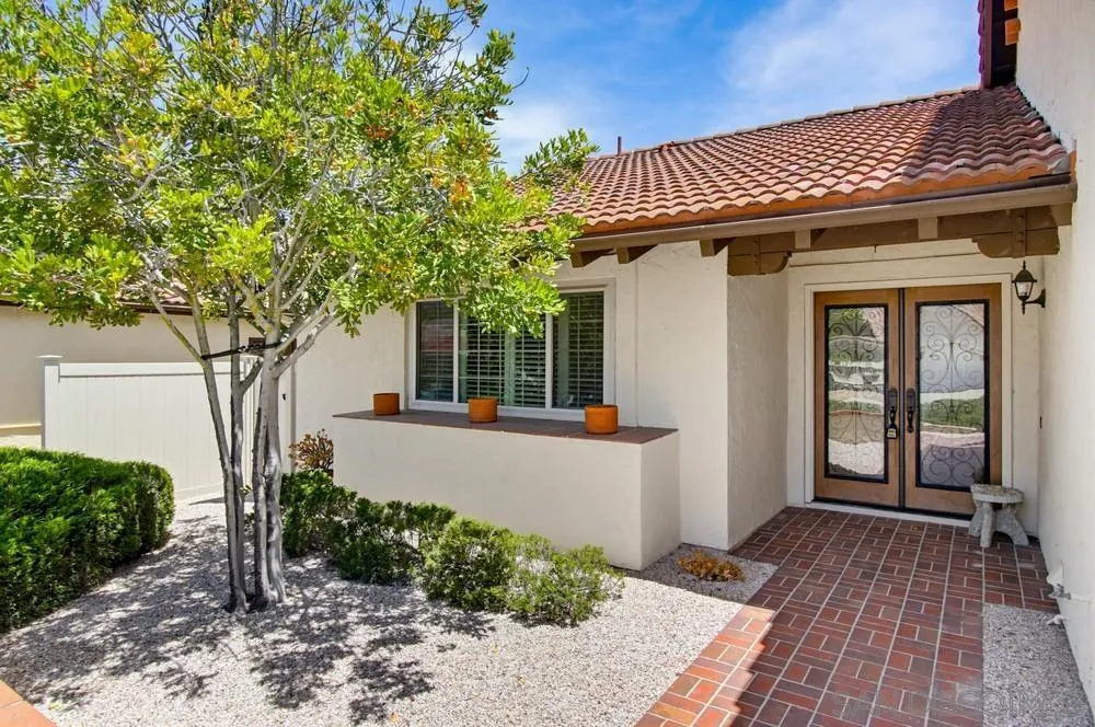 https://cdn.realtyfeed.com/cdn/127/260021580/1ad56aa26eac47d022b02f2bdfa5c870.webp