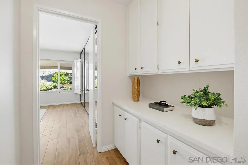 https://cdn.realtyfeed.com/cdn/127/260021580/1af6fc38399b793cf4bbbd204778b3a6.webp