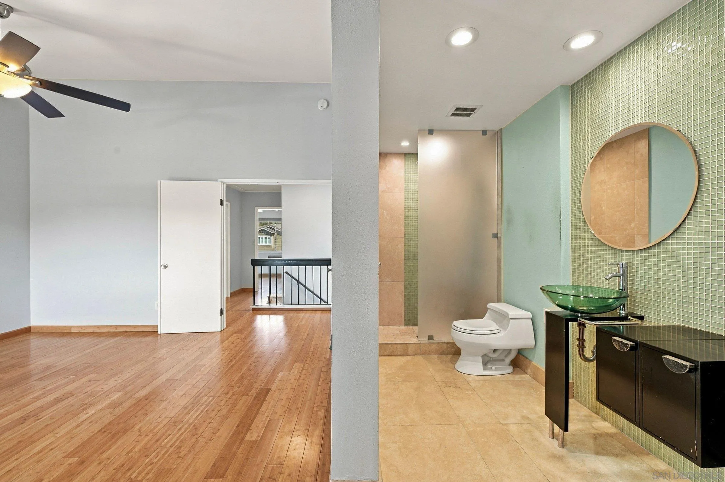 https://cdn.realtyfeed.com/cdn/127/260021582/131ad7ac8c6562359707997a7e31114a.webp