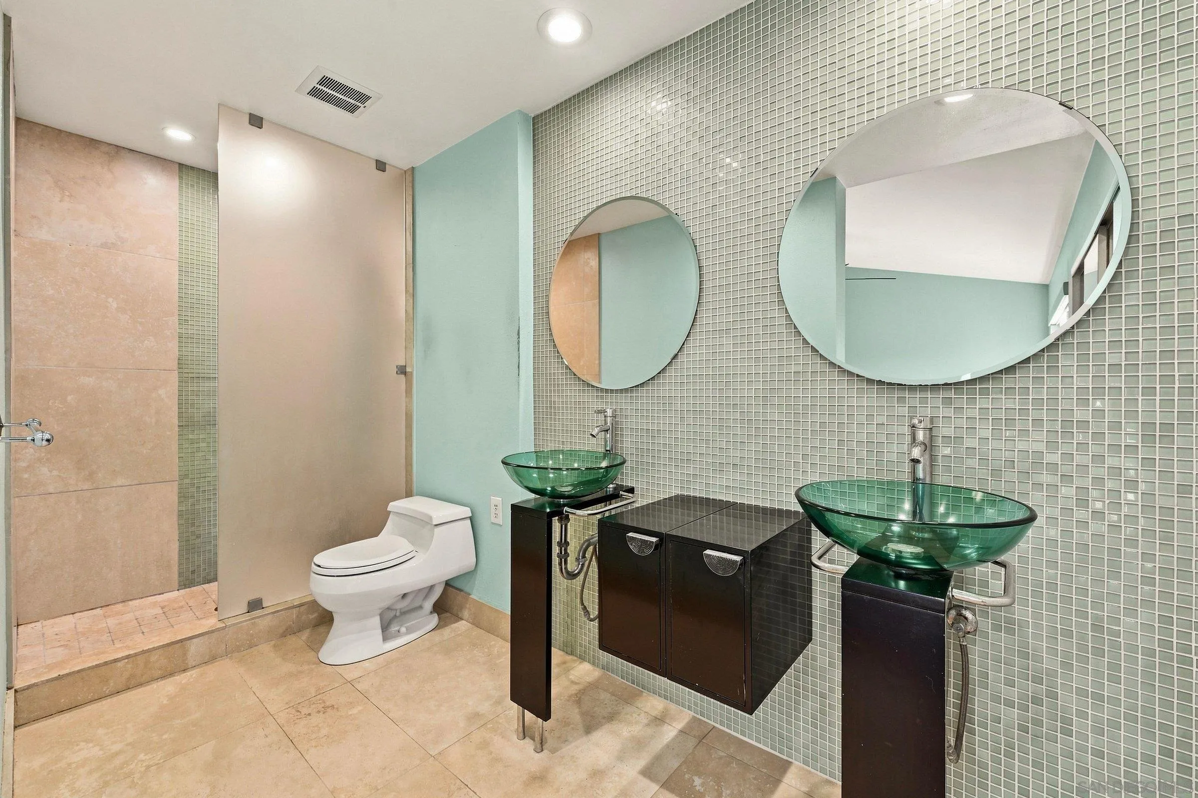 https://cdn.realtyfeed.com/cdn/127/260021582/9b576a8378eb24257aaf50557c69dc2a.webp