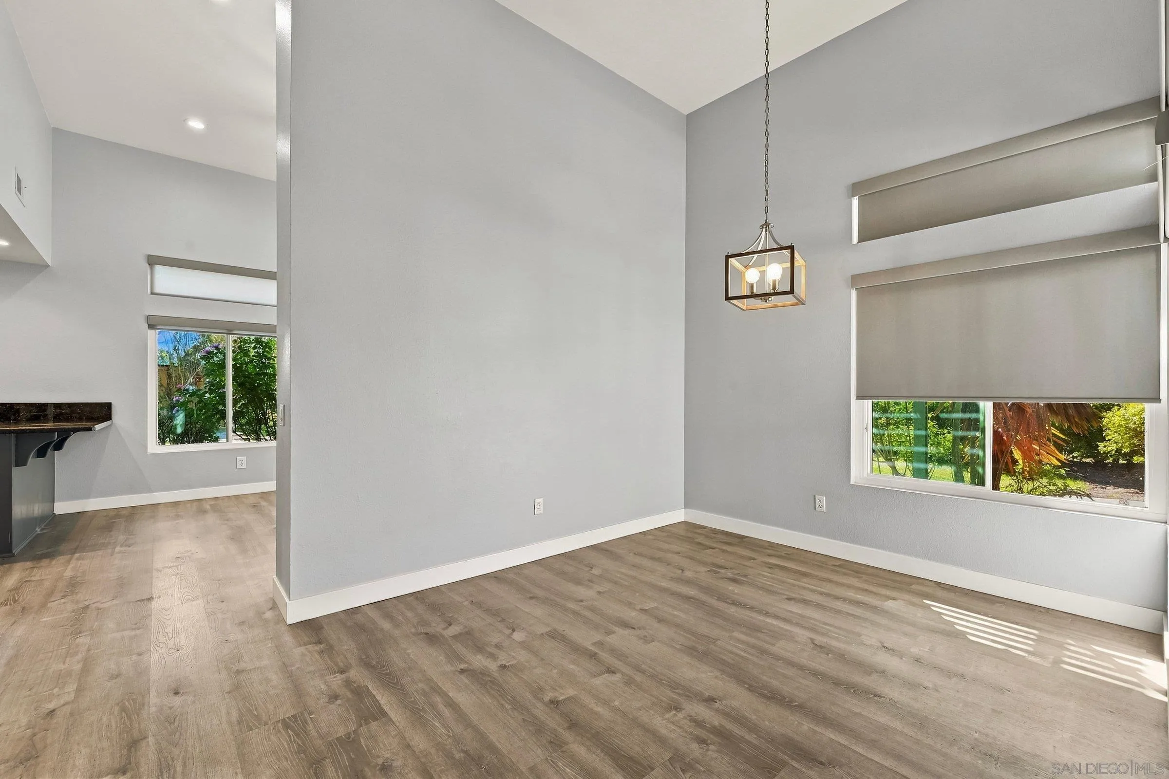 https://cdn.realtyfeed.com/cdn/127/260021582/cf74e64455da599e34d3f9cc7c9f0cbc.webp
