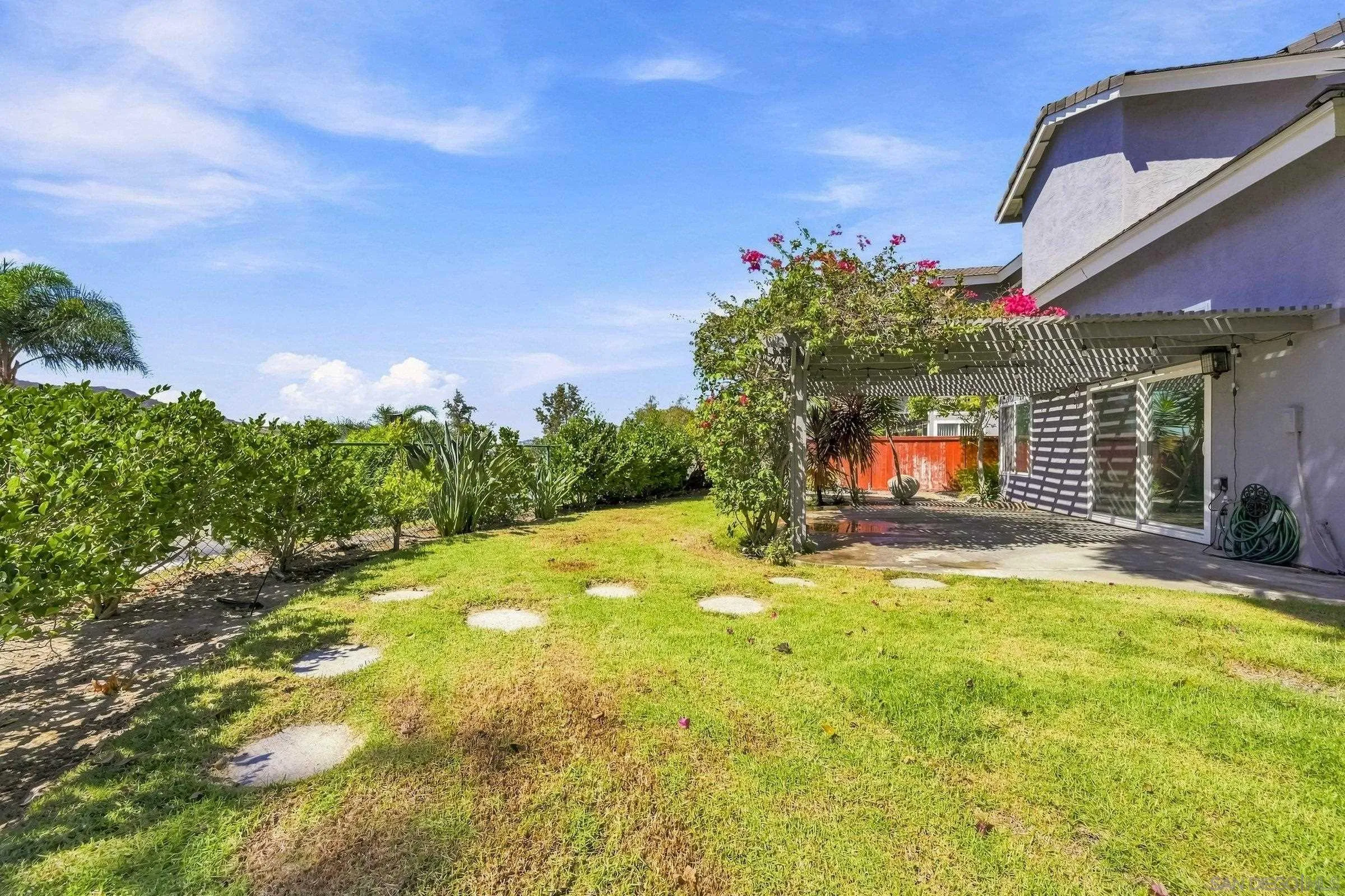 https://cdn.realtyfeed.com/cdn/127/260021582/e0b43f0baccbae4117c7799dc6729c89.webp