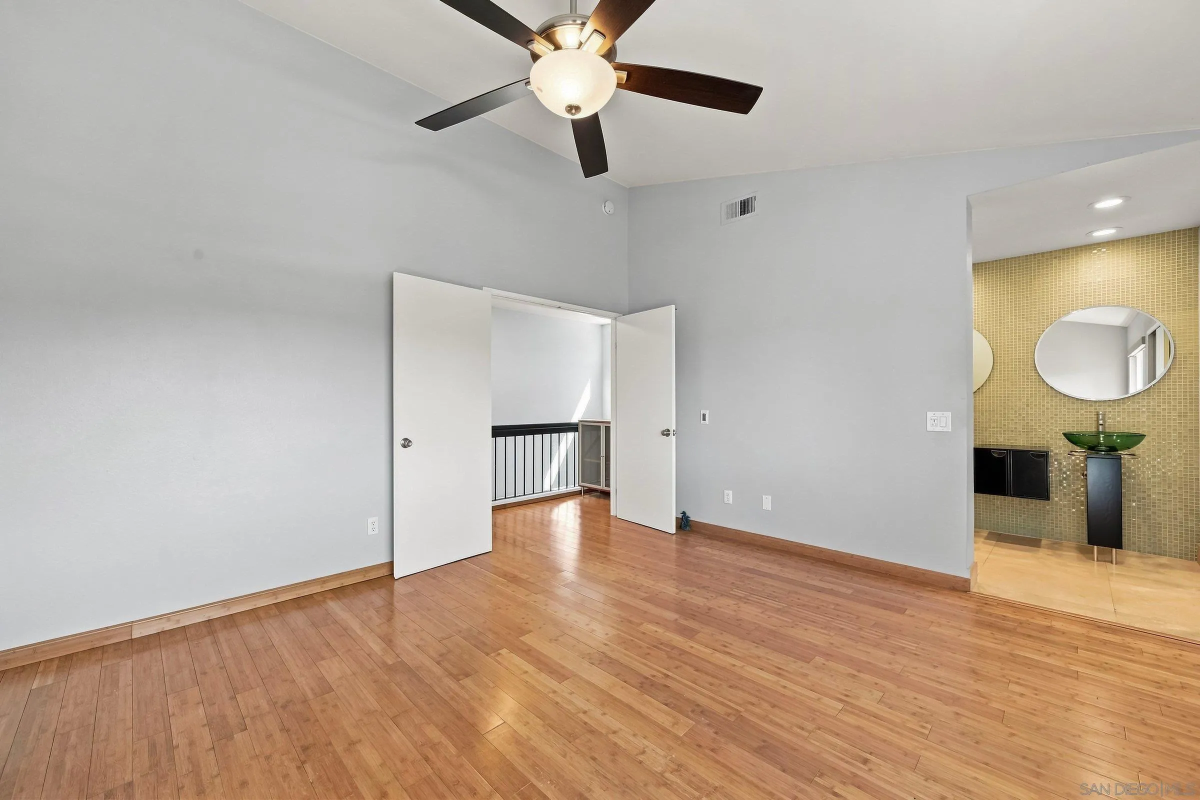 https://cdn.realtyfeed.com/cdn/127/260021582/e5cf56a96a29087a9230c7cf277068c5.webp