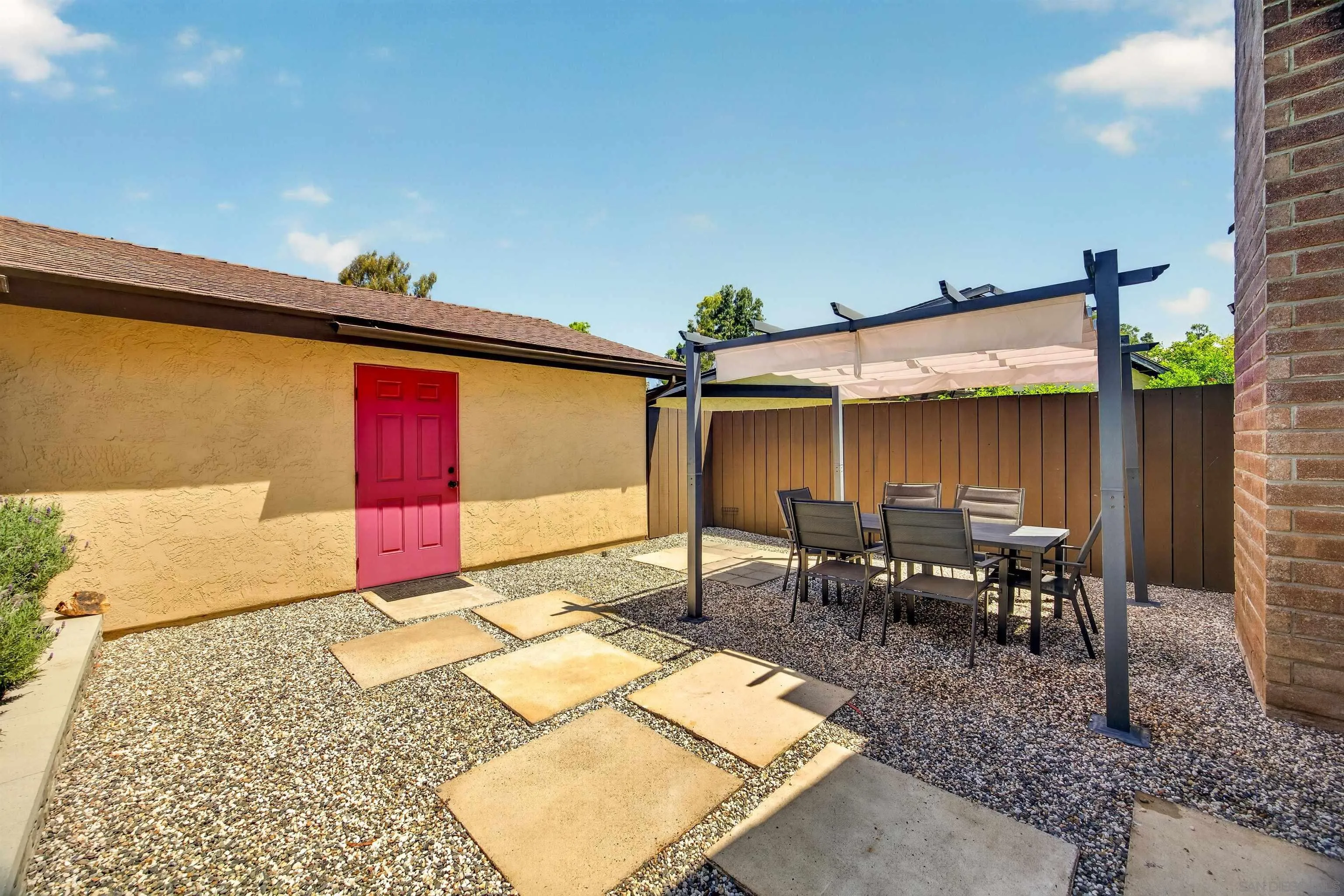 https://cdn.realtyfeed.com/cdn/127/260021584/269a4a8ee155bc37a3418cc8b76a9152.webp
