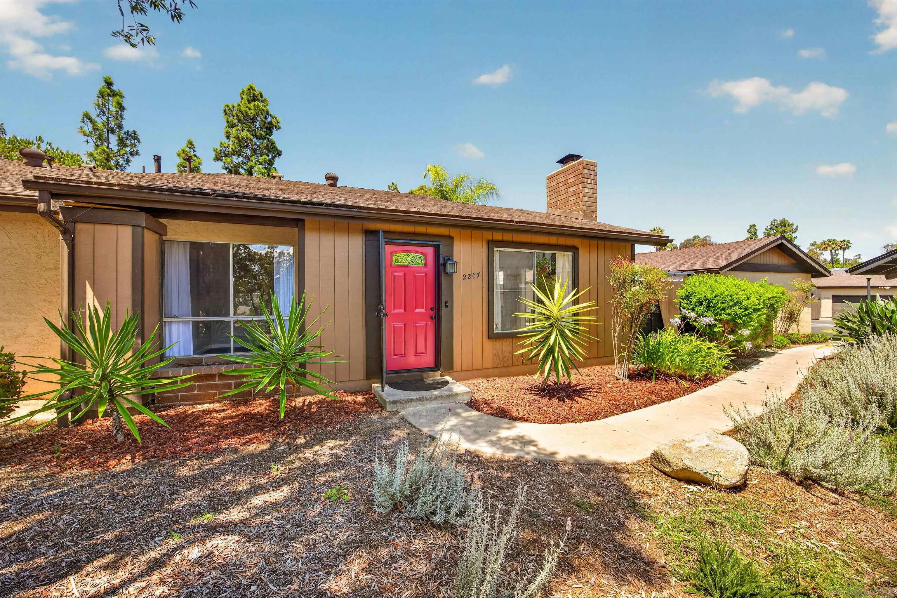 https://cdn.realtyfeed.com/cdn/127/260021584/2b1cf903c5995a5de46e7d89030541dd.webp
