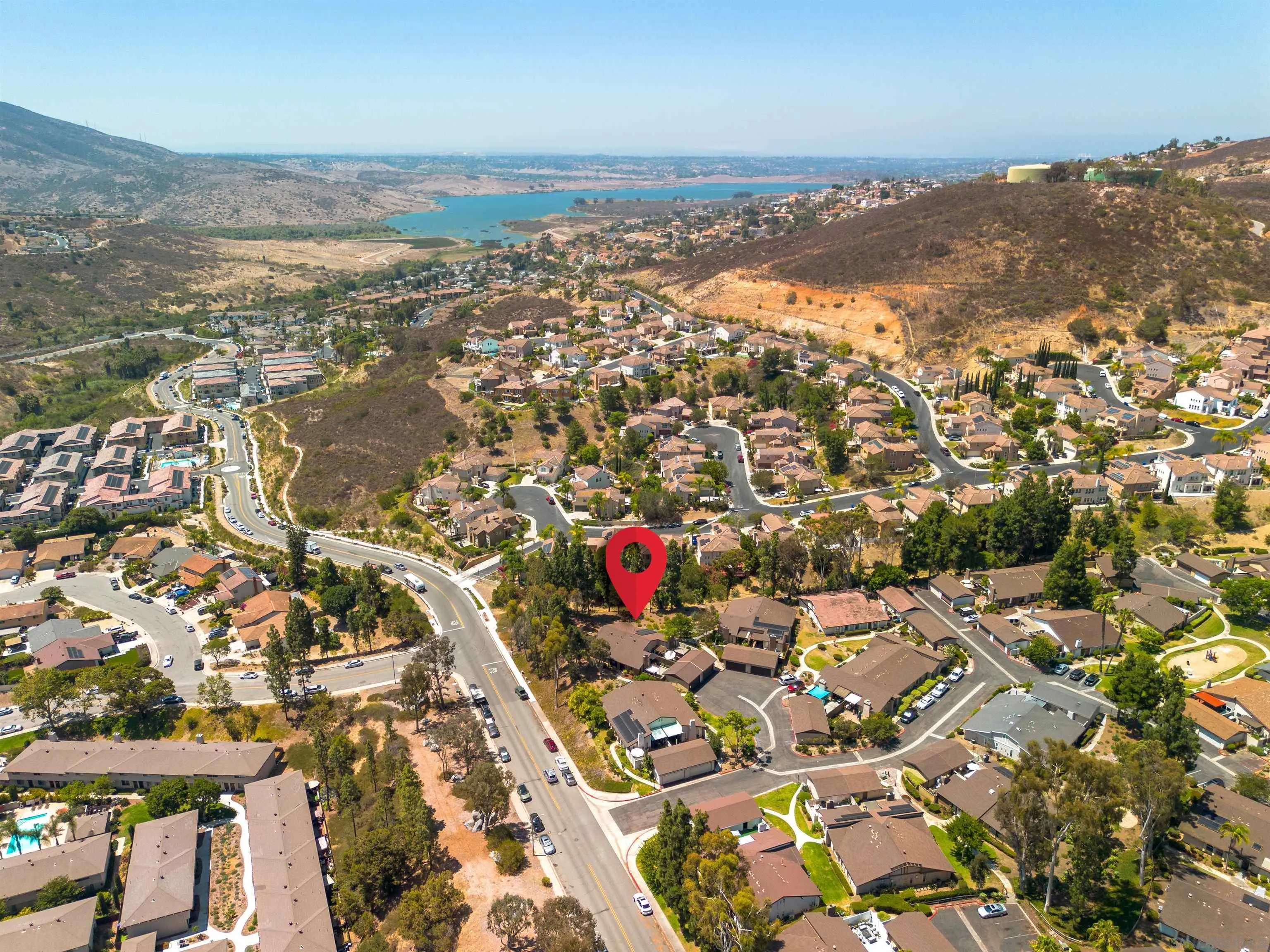 https://cdn.realtyfeed.com/cdn/127/260021584/548c530dfb8eae62832b4f3255cf2ea7.webp