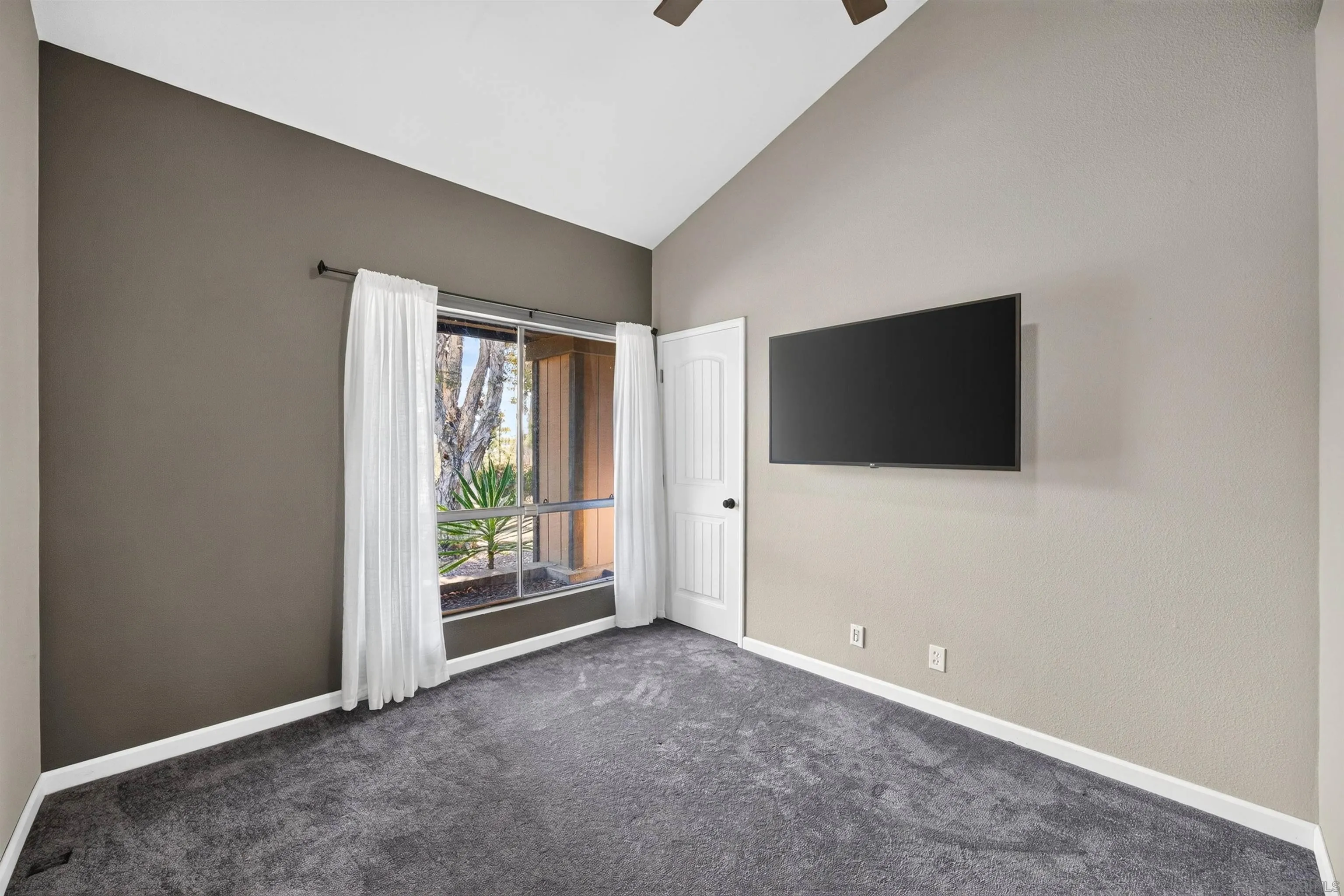 https://cdn.realtyfeed.com/cdn/127/260021584/9469cf4f054561c445e56b23f3f80123.webp