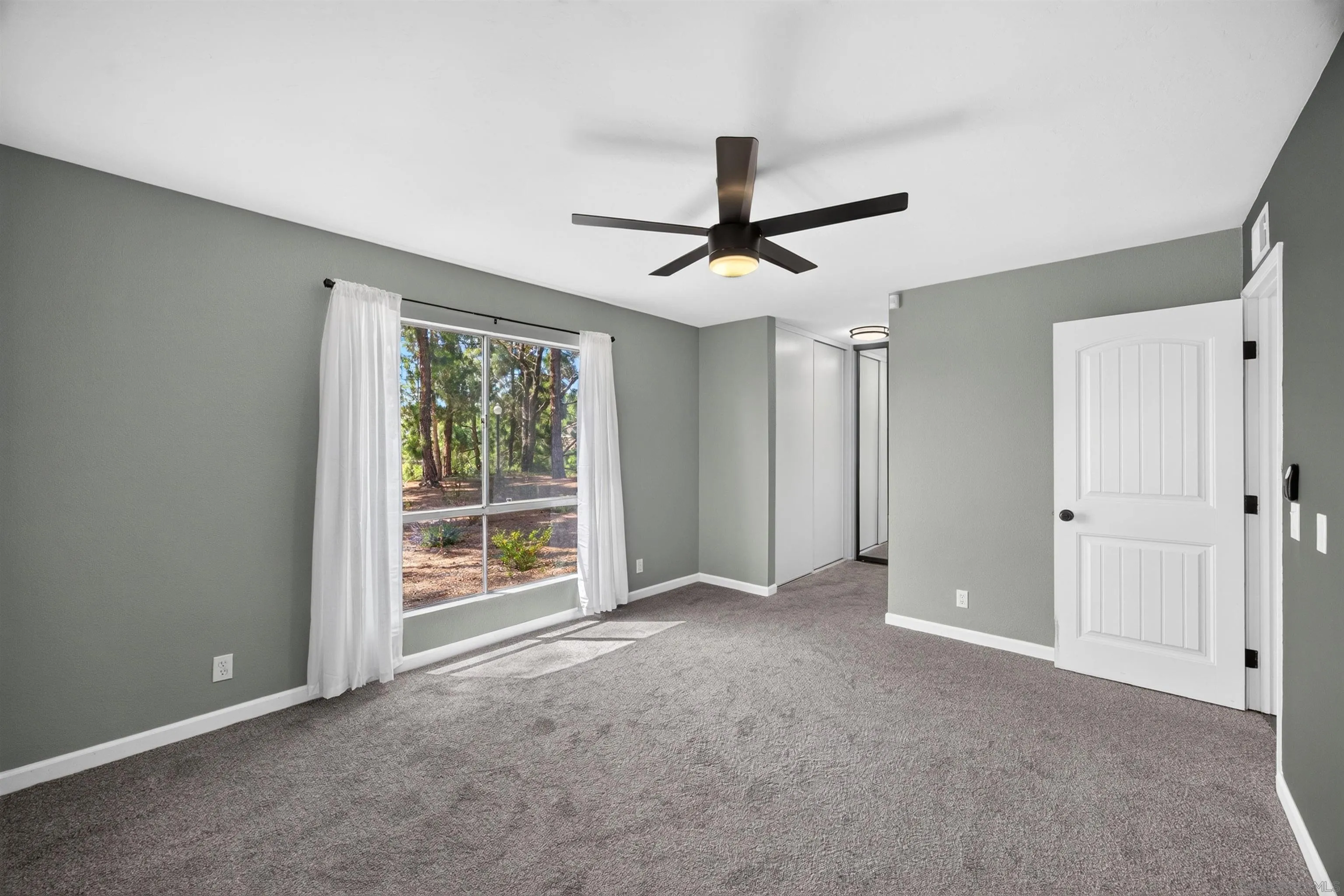 https://cdn.realtyfeed.com/cdn/127/260021584/d4c6d906b9eb81ac75f717d6e38e9122.webp