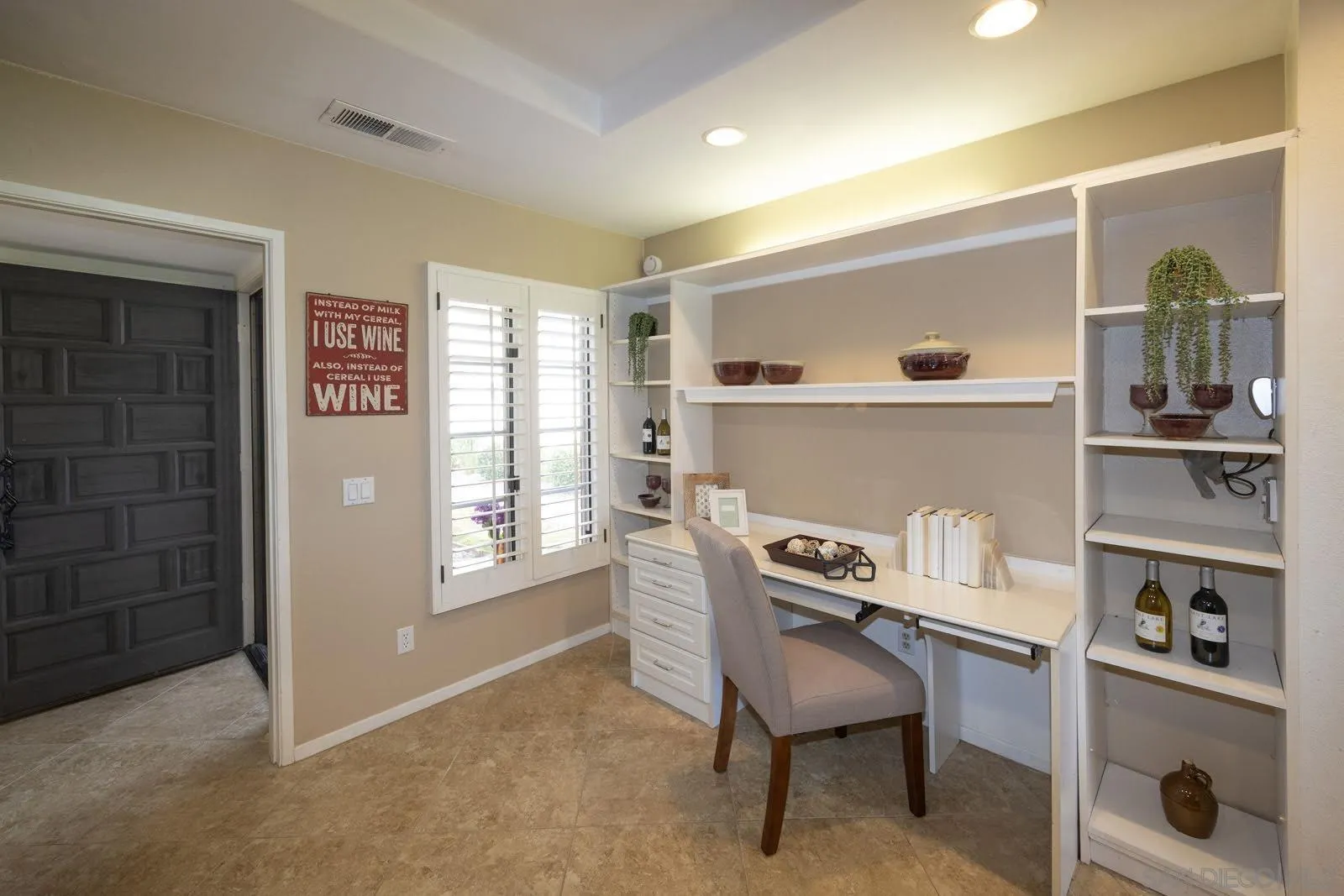 https://cdn.realtyfeed.com/cdn/127/260021593/49609a43f072f5bc2990f3218a62aa79.webp