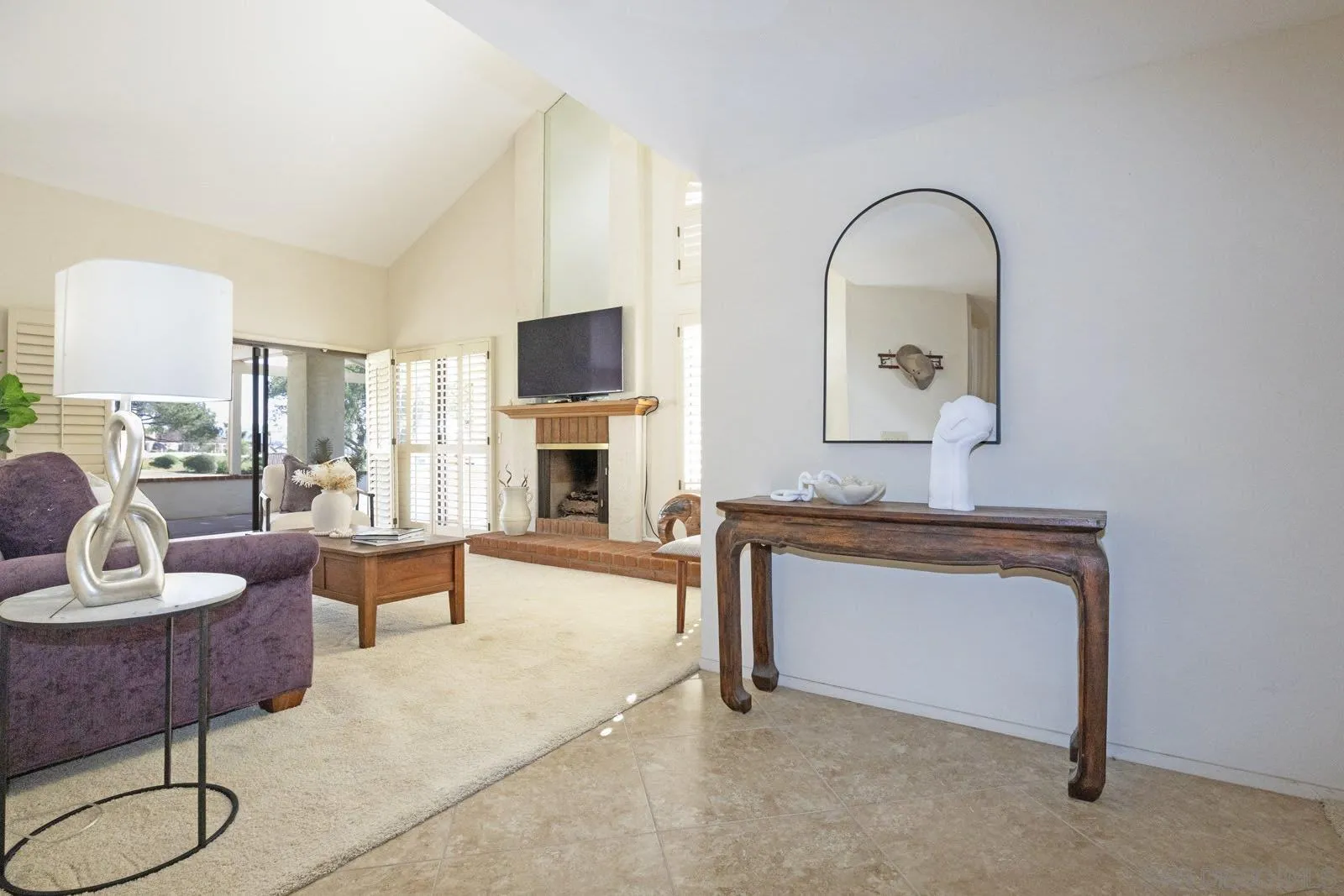 https://cdn.realtyfeed.com/cdn/127/260021593/8f4c7056243a92840b46657401802b16.webp