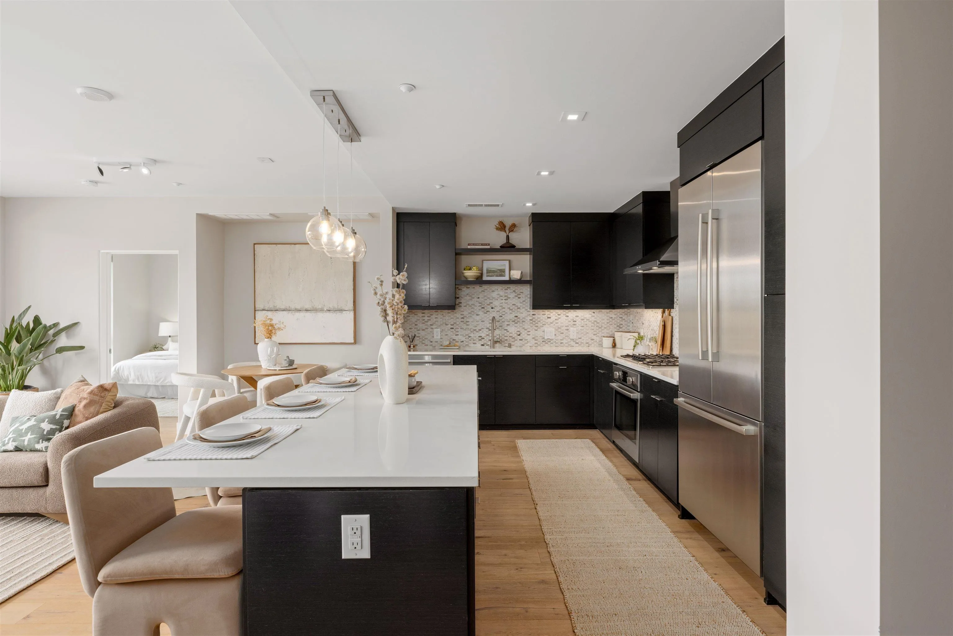 https://cdn.realtyfeed.com/cdn/127/260021594/9fa5b25322e0a14dfd4ee93b8735b254.webp
