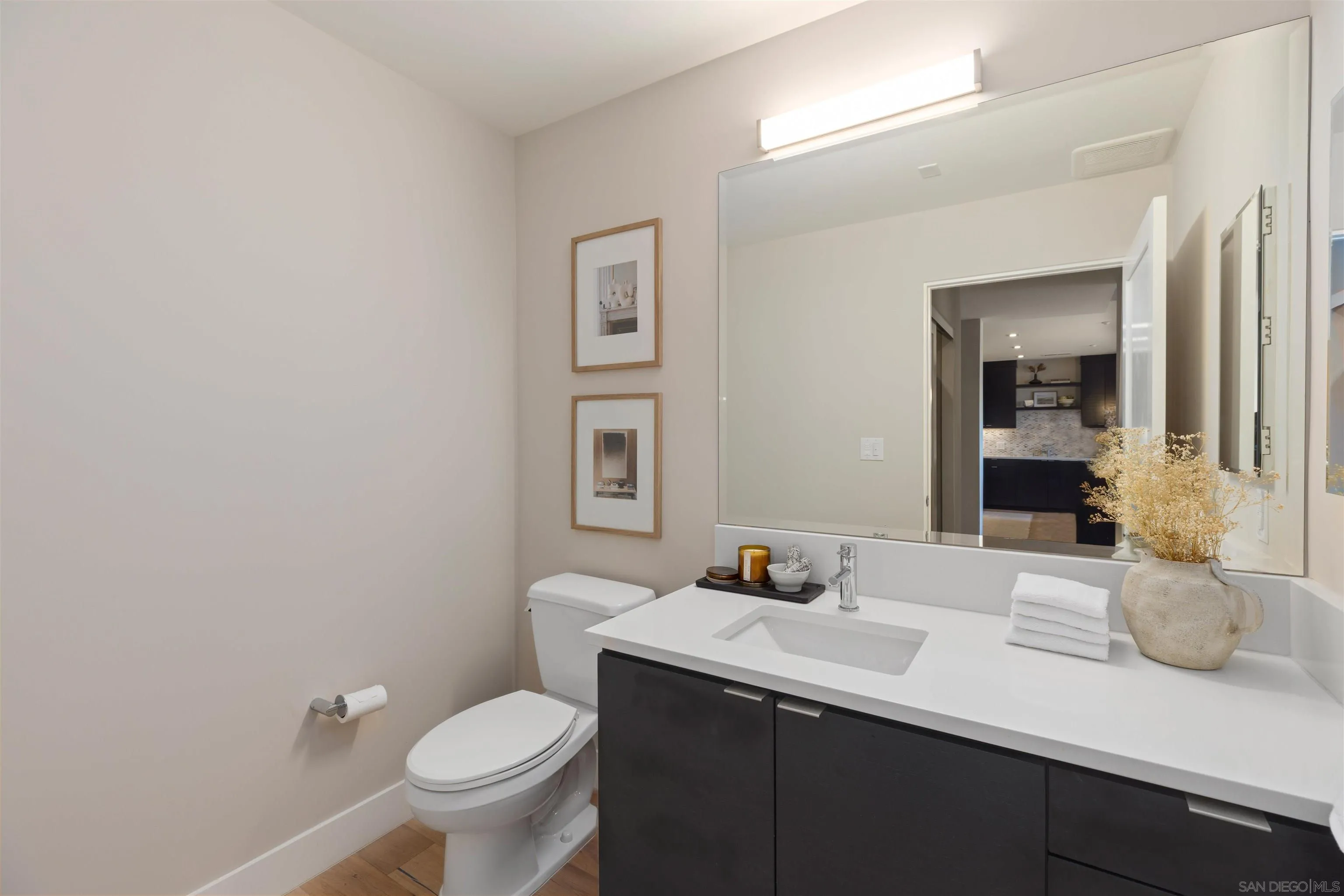 https://cdn.realtyfeed.com/cdn/127/260021594/f1ca51b424d0588cbc503a552a6a2121.webp
