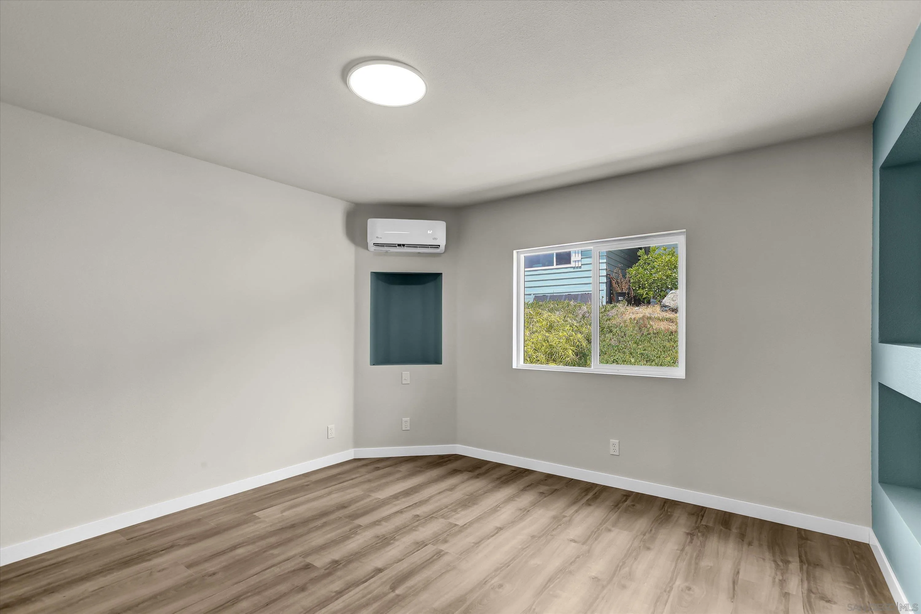 https://cdn.realtyfeed.com/cdn/127/260021595/0f10bbfb12a6fc0f8c18e5c95938c706.webp