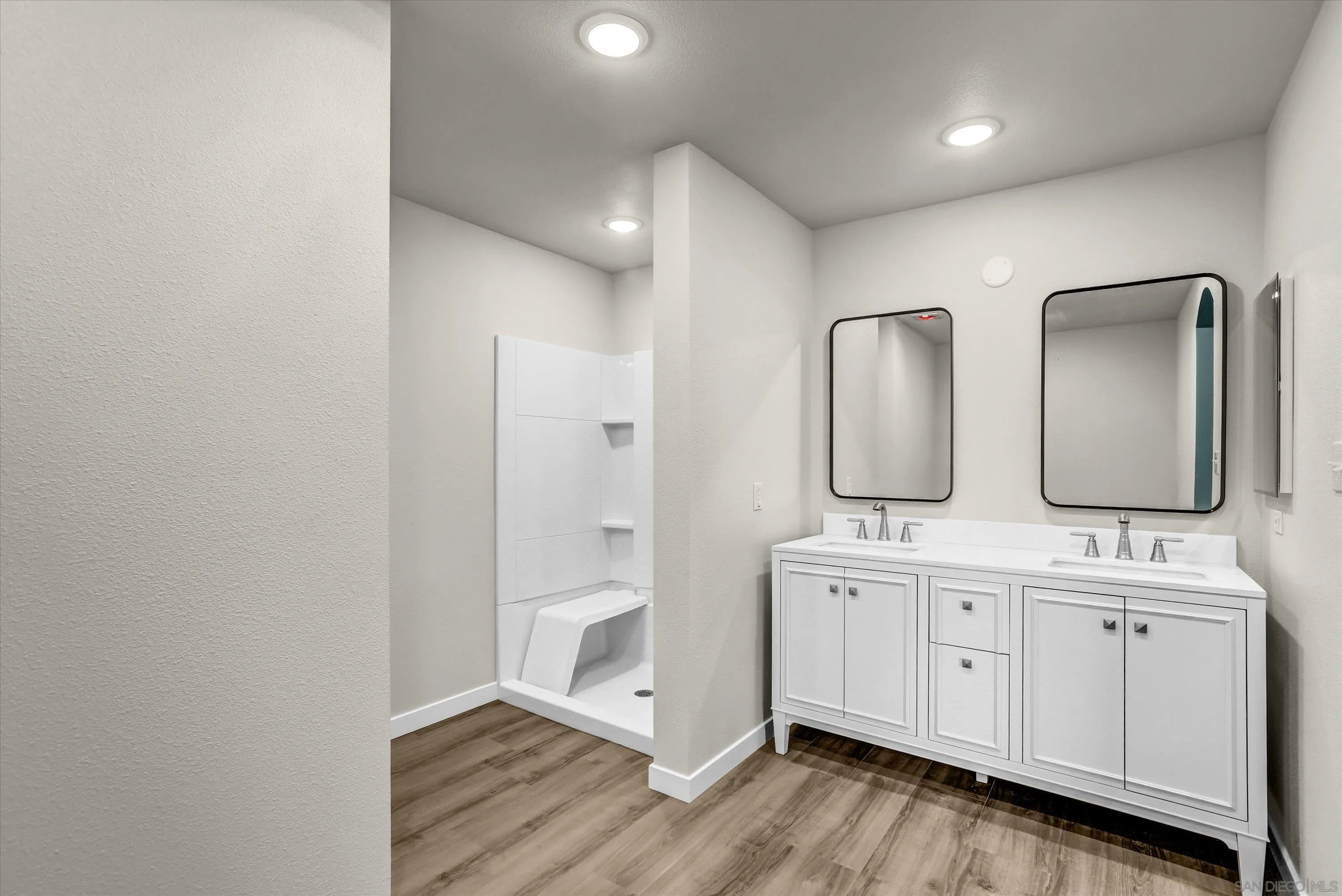 https://cdn.realtyfeed.com/cdn/127/260021595/436f3f3e6407ee66e93bf74b2a902402.webp