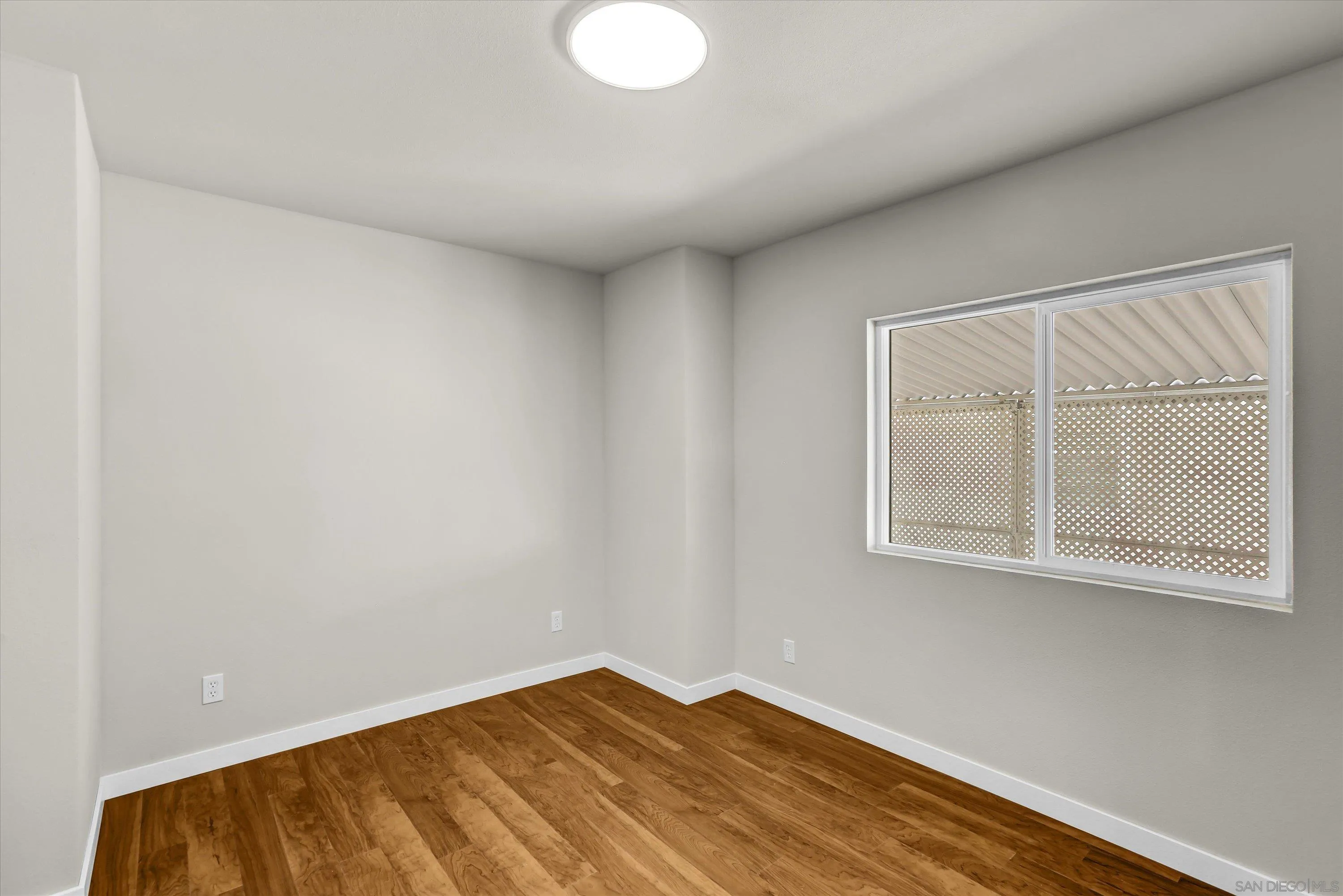 https://cdn.realtyfeed.com/cdn/127/260021595/e737ae1c8b1d0c0d550cccf04d34dcc3.webp