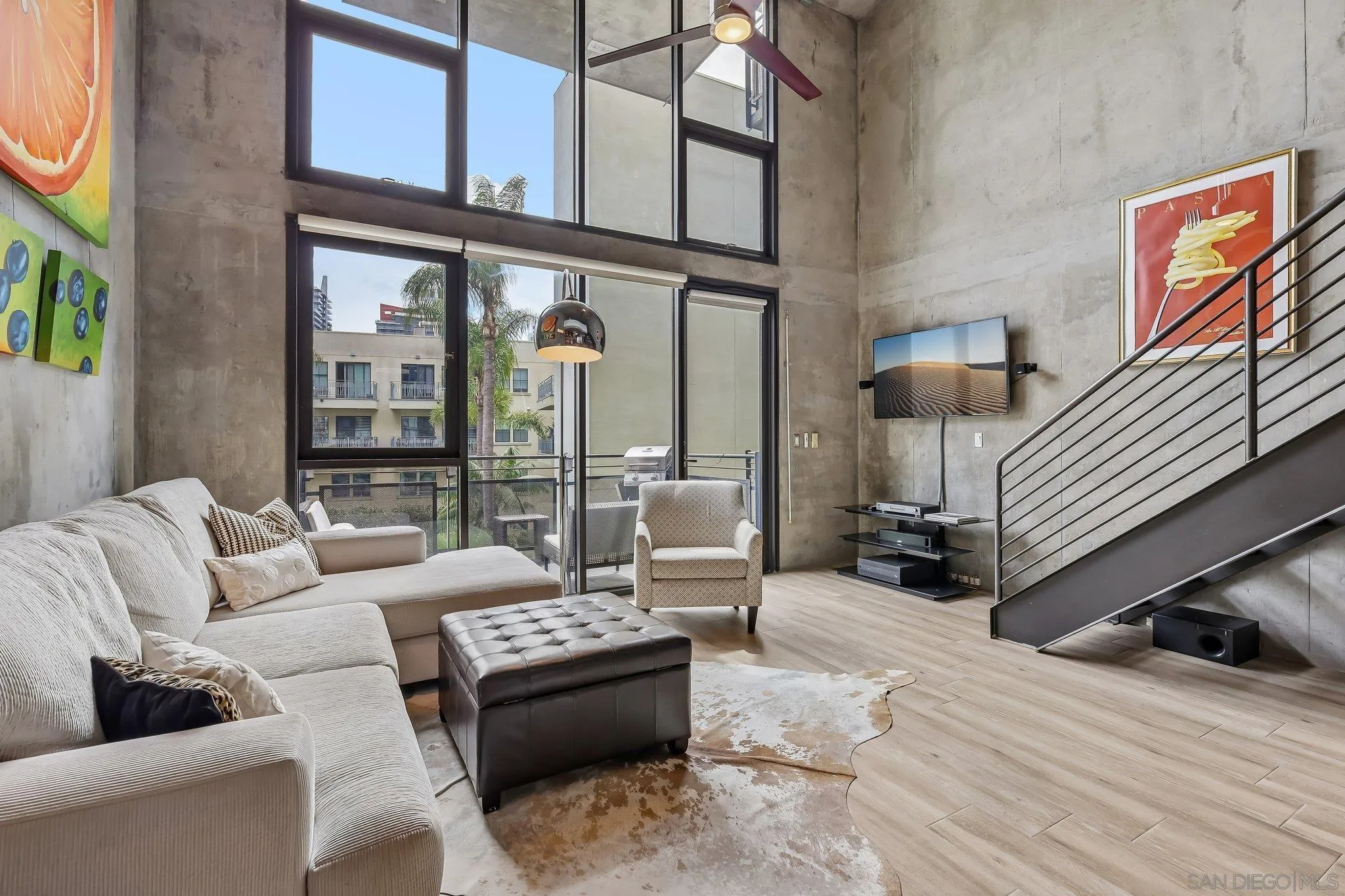 https://cdn.realtyfeed.com/cdn/127/260021601/2afc846f1d77c48731051137793a4b87.webp