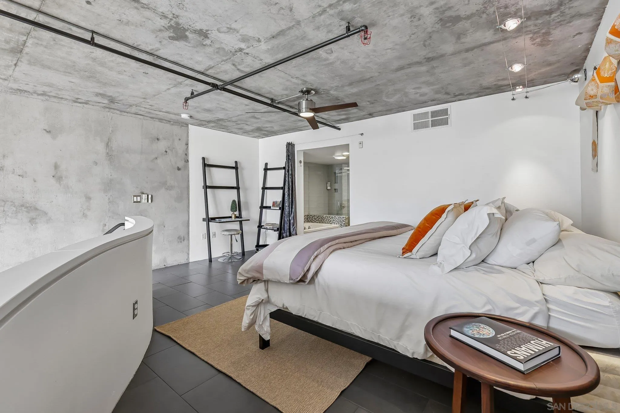 https://cdn.realtyfeed.com/cdn/127/260021601/3b0b4967b683fc332e00a50623a92002.webp