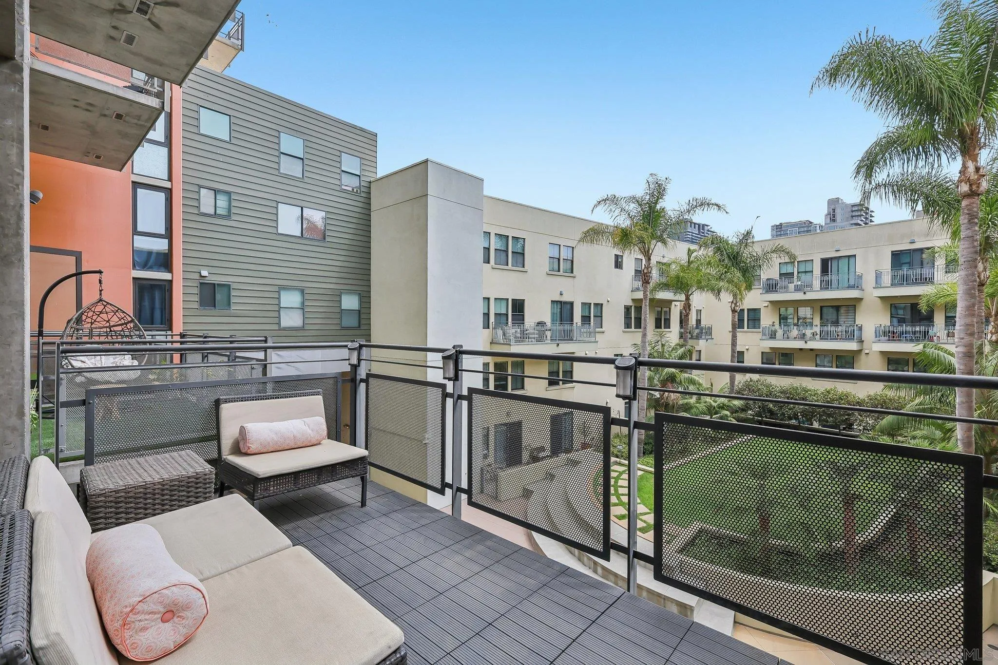 https://cdn.realtyfeed.com/cdn/127/260021601/3b0ca72cb65c1e23eaef836863e761b6.webp