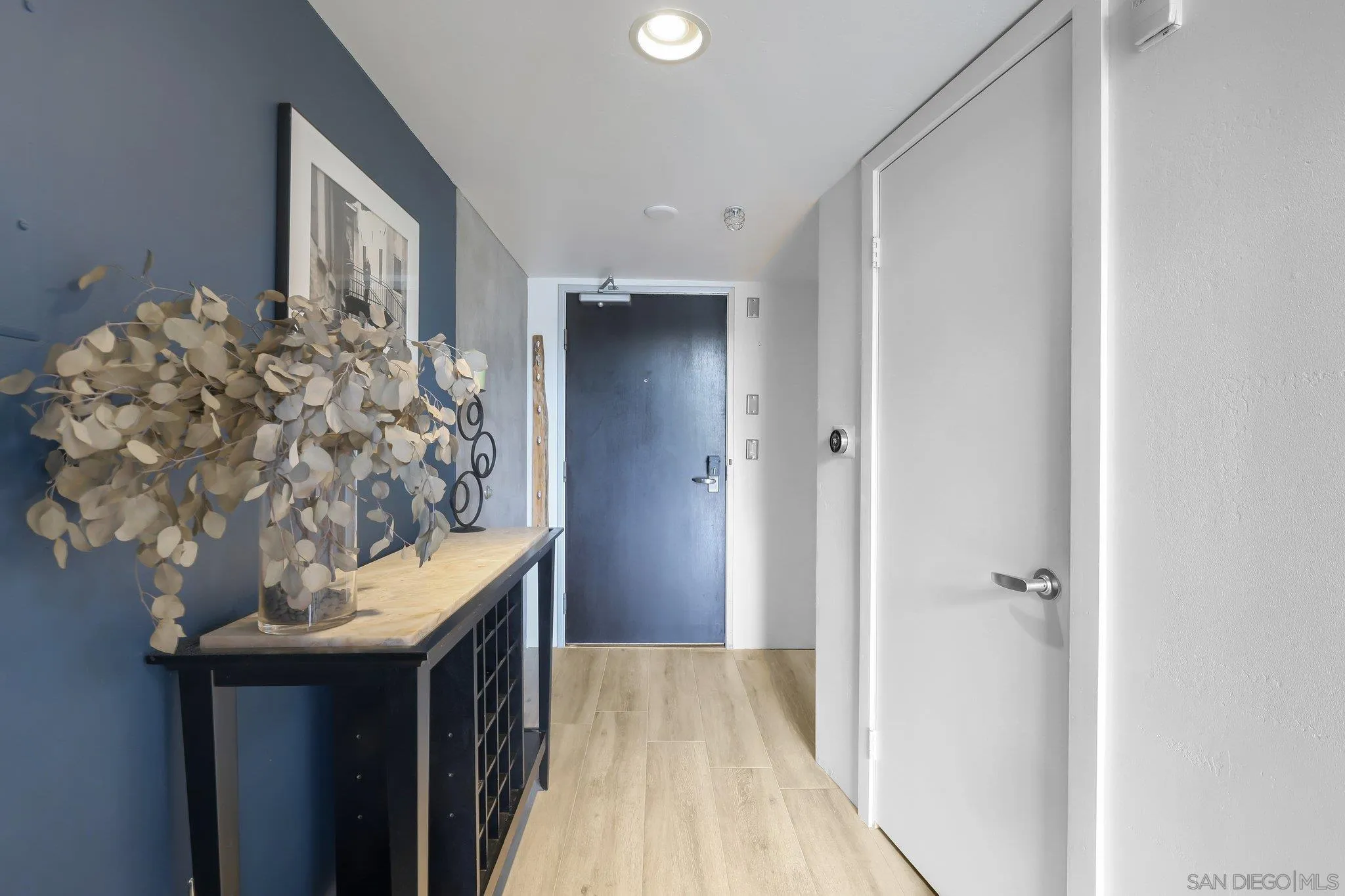 https://cdn.realtyfeed.com/cdn/127/260021601/8086a6486a096e4f130068b7e4a89285.webp