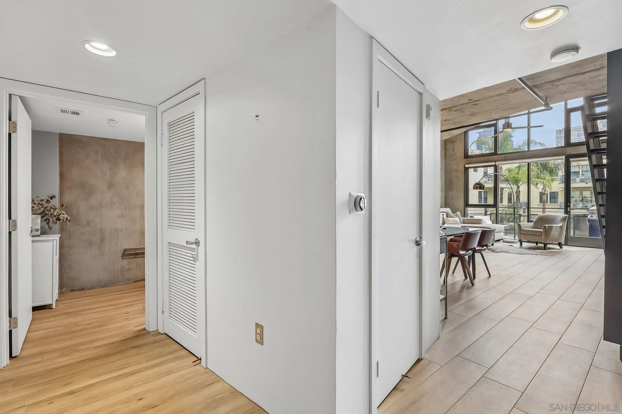 https://cdn.realtyfeed.com/cdn/127/260021601/ce4b9dc9af50670ef8031c65c43af85b.webp