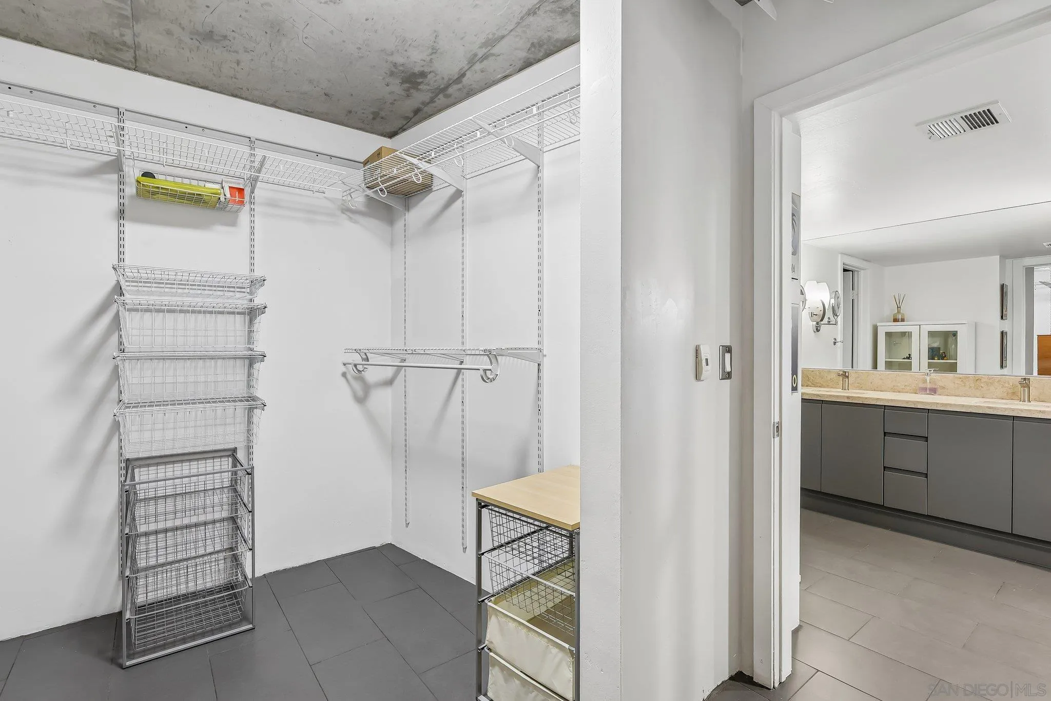 https://cdn.realtyfeed.com/cdn/127/260021601/d810a6ad97bcf529d20dfb0a51c13e42.webp