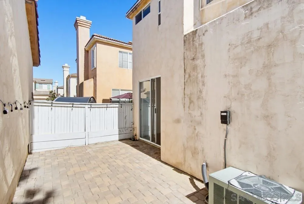 https://cdn.realtyfeed.com/cdn/127/260021602/1e5c04e8c6593084af5d1356e5cf320c.webp