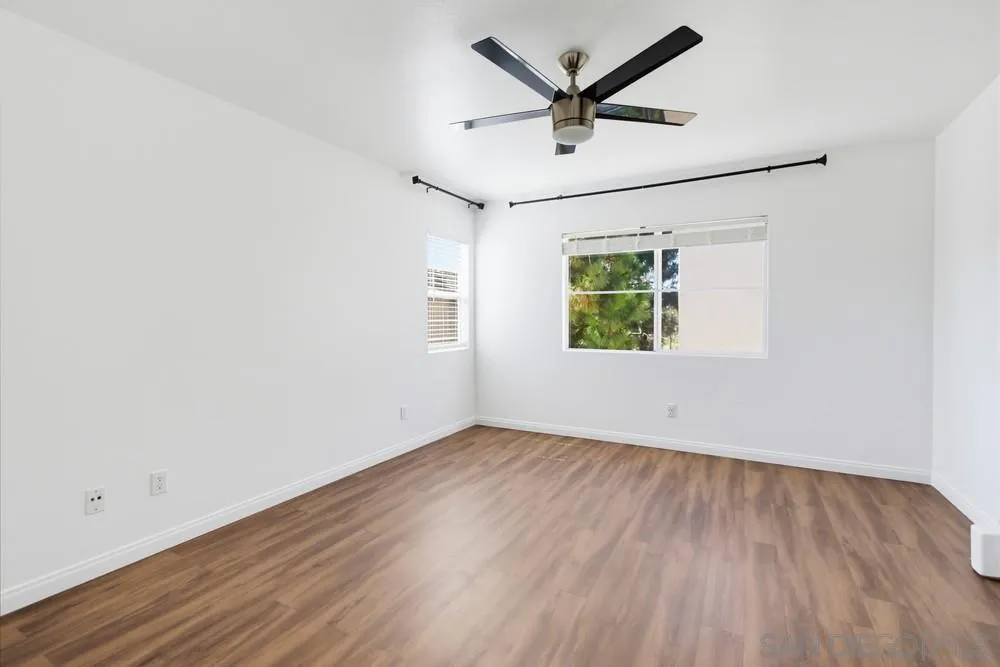 https://cdn.realtyfeed.com/cdn/127/260021602/232ce6f65929650353c4e028bec665cf.webp