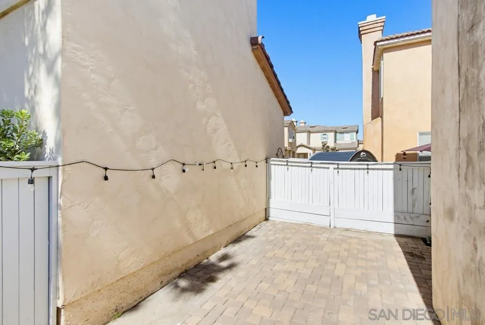 https://cdn.realtyfeed.com/cdn/127/260021602/36556a070de96e89aba62fc6a6c27fdf.webp