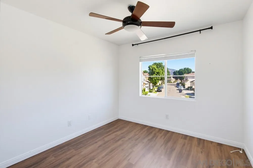 https://cdn.realtyfeed.com/cdn/127/260021602/51eee541150db45d311676d732fa3486.webp