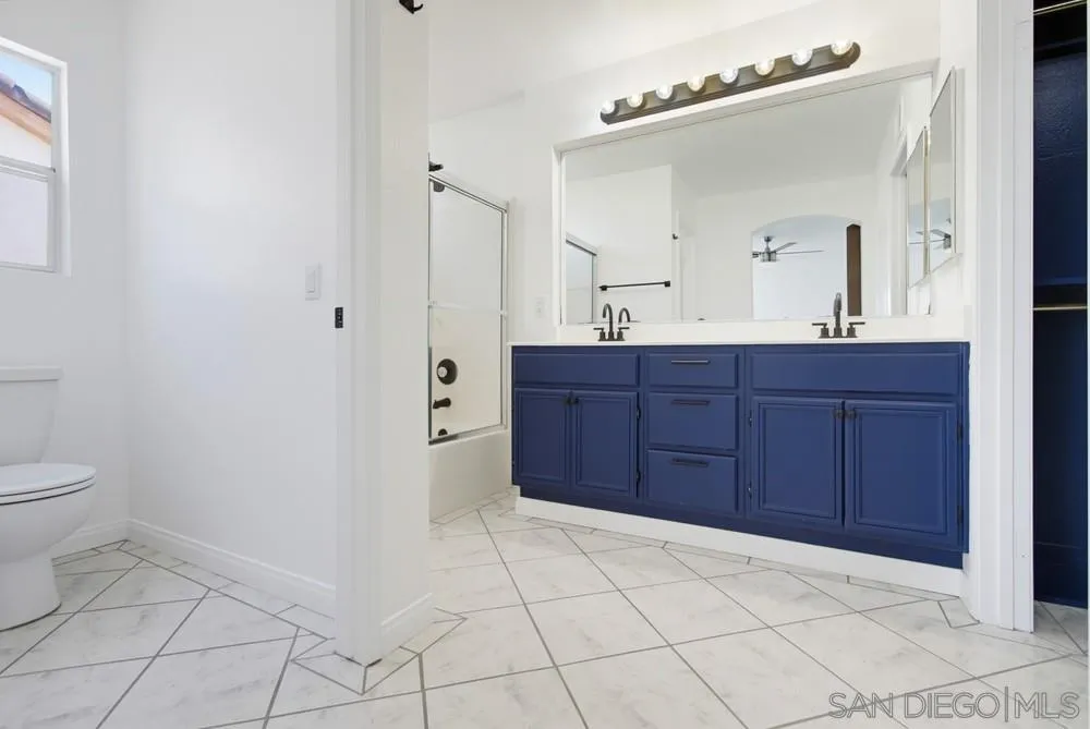 https://cdn.realtyfeed.com/cdn/127/260021602/c6e49f9c63259d58dd6fb46f1b792f29.webp