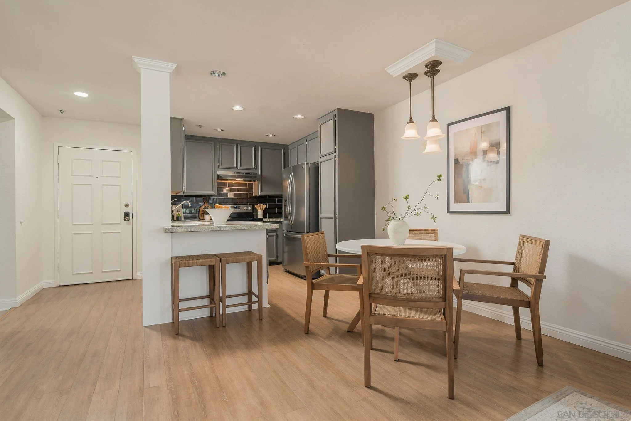 https://cdn.realtyfeed.com/cdn/127/260021605/3df749b98fb24a06c6616c04ef33e629.webp