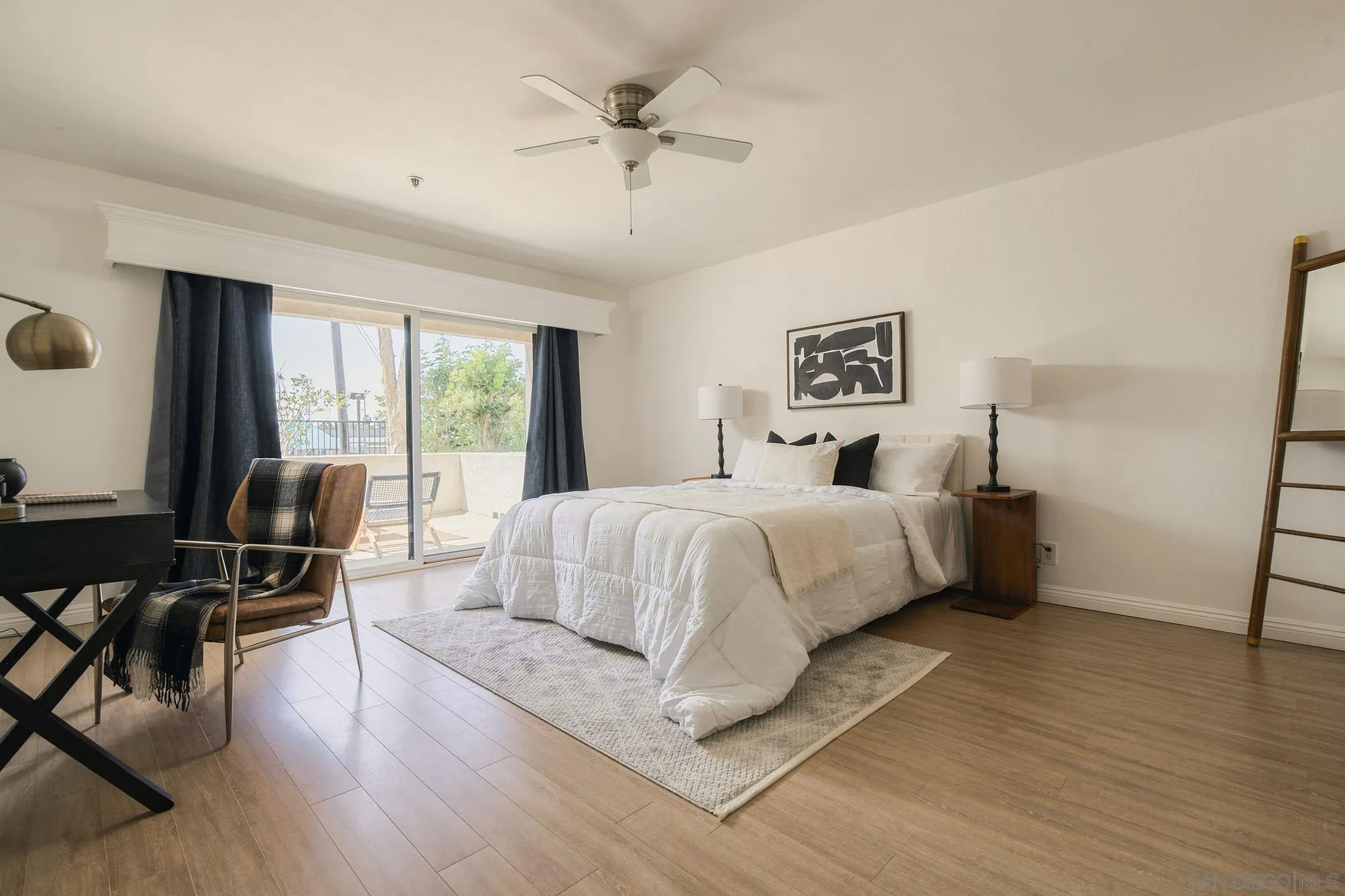 https://cdn.realtyfeed.com/cdn/127/260021605/49bc446ec879ec2574de2c06751fea41.webp