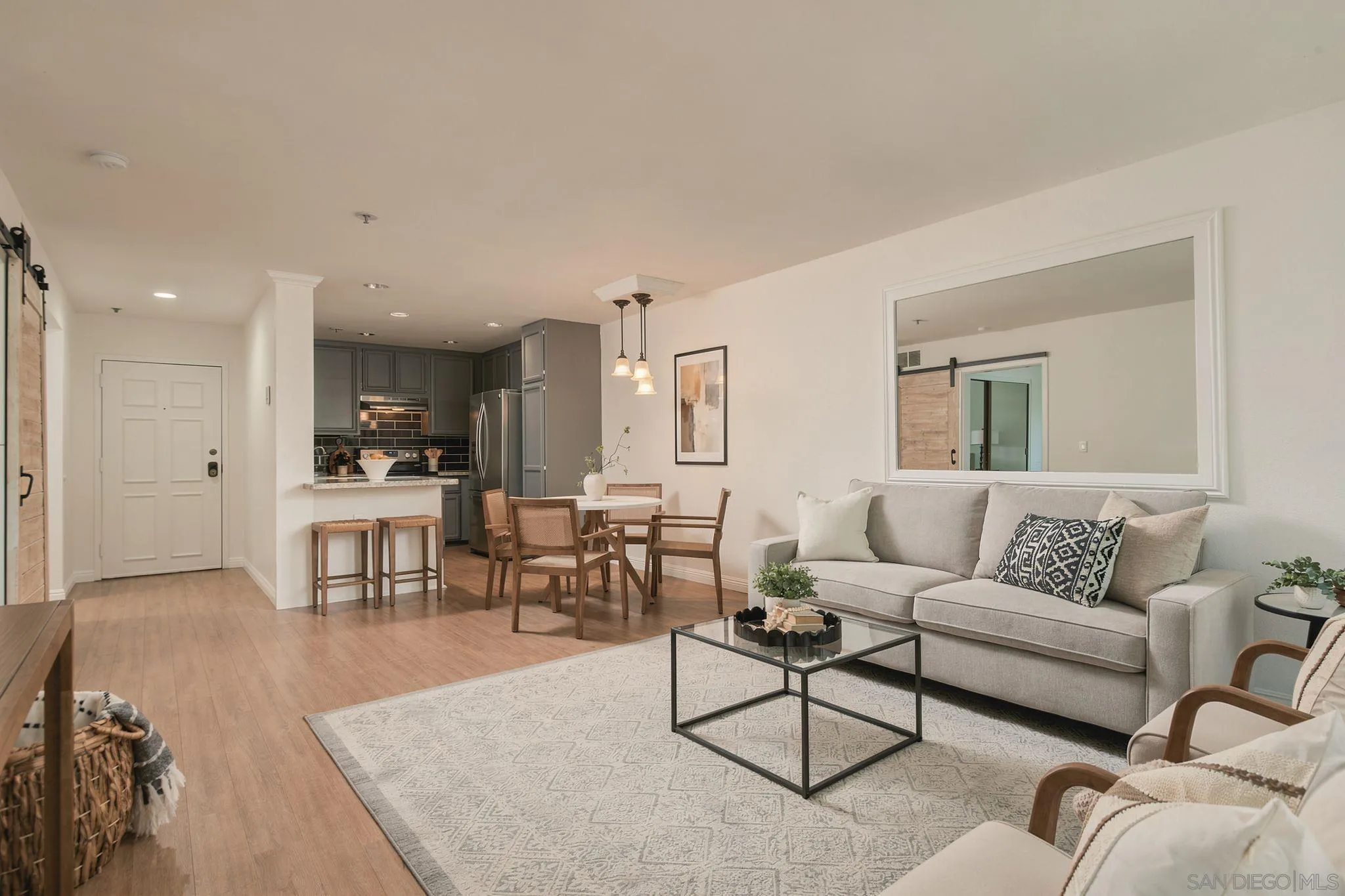 https://cdn.realtyfeed.com/cdn/127/260021605/efd7c3692b470cfc2b68d69445b4a875.webp