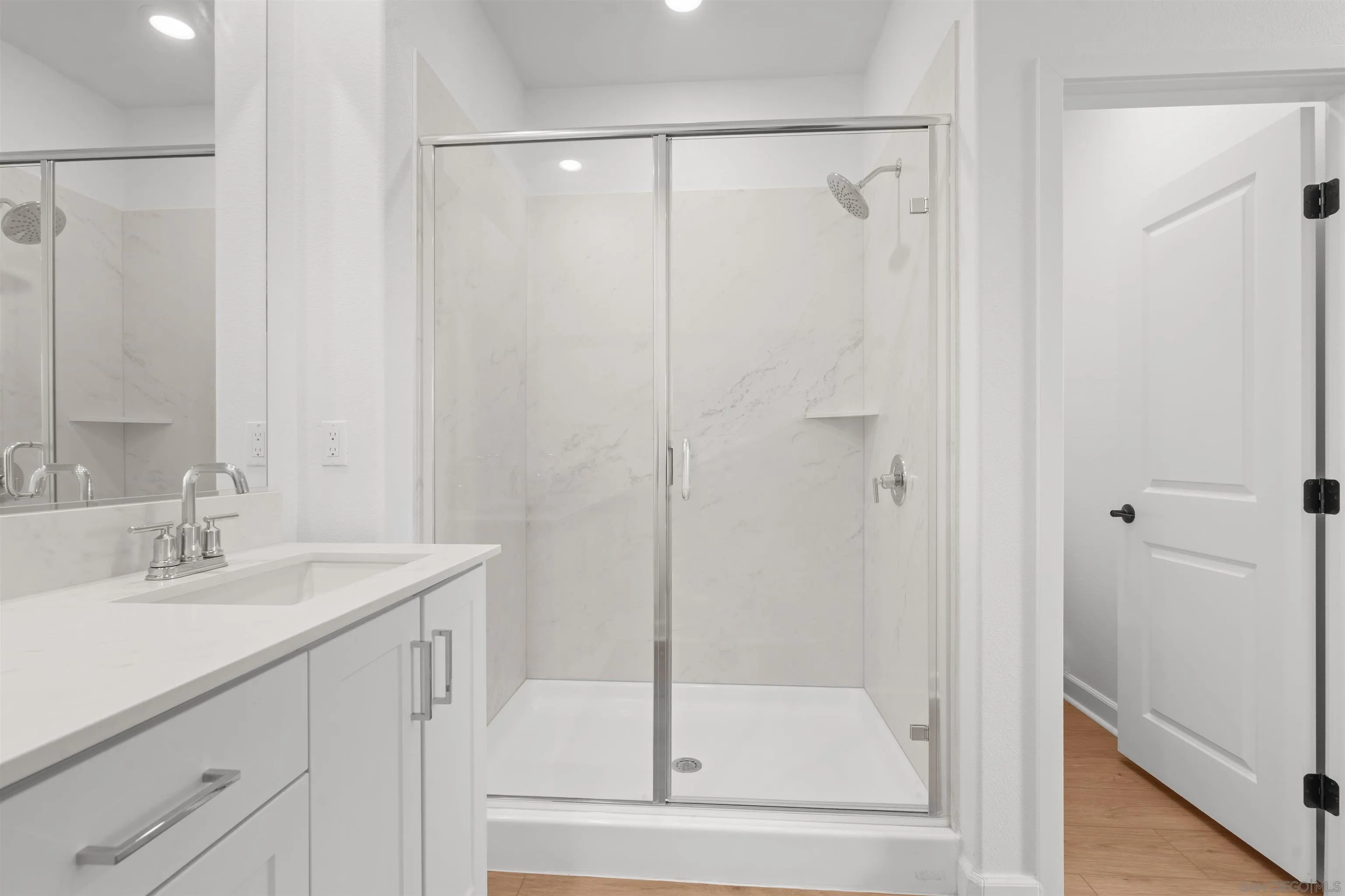 https://cdn.realtyfeed.com/cdn/127/260021607/2e6841da4bdaaafd12df051a7b1a4eee.webp