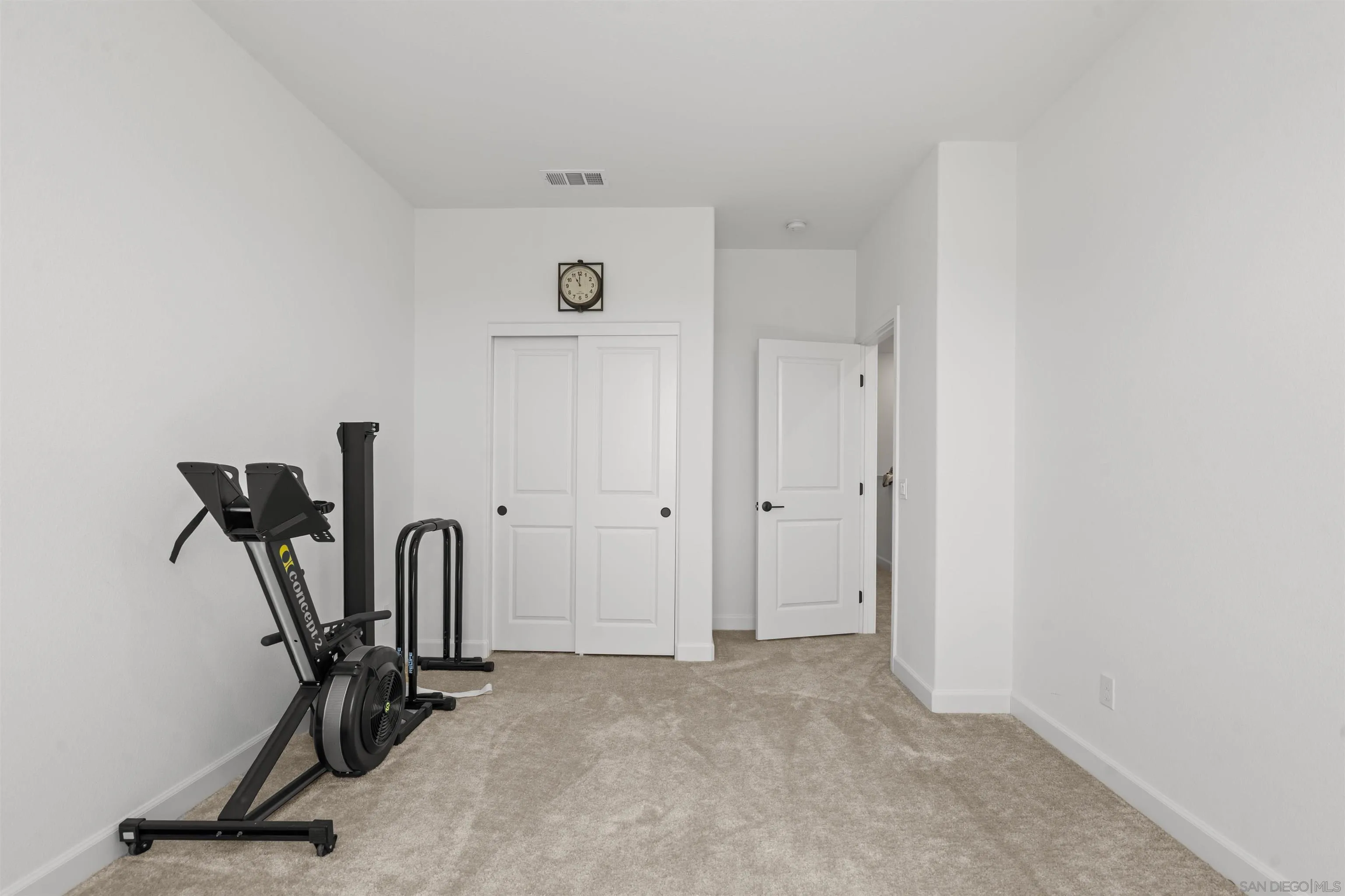 https://cdn.realtyfeed.com/cdn/127/260021607/899d1942e244065c5addb9cd6ddcca6c.webp