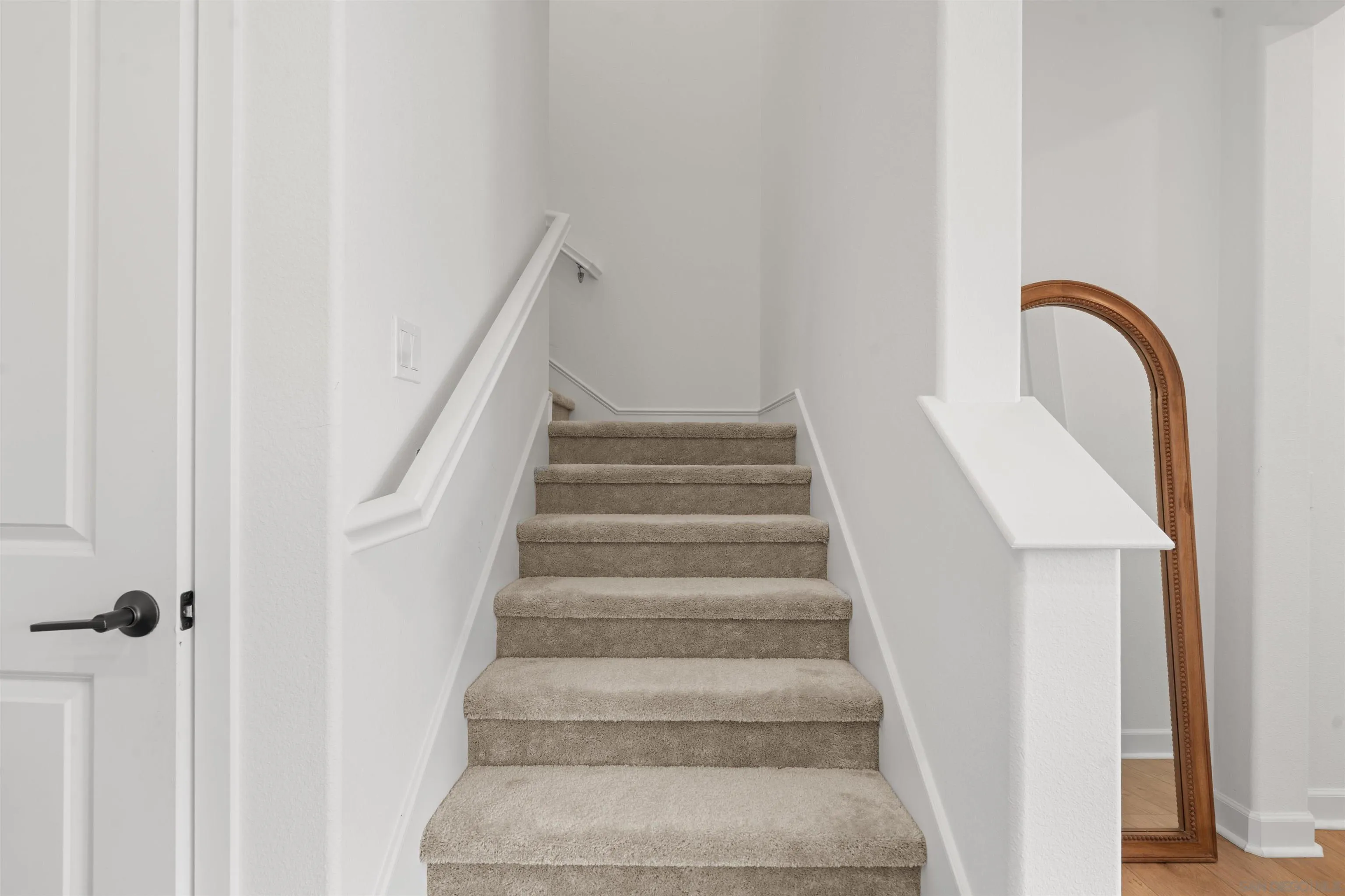 https://cdn.realtyfeed.com/cdn/127/260021607/e567f299f35e88e92ea0e6bc43edeee5.webp