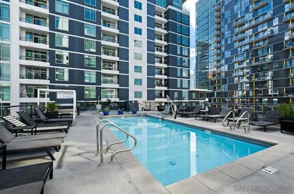 425 W Beech St. #336 Unit 336, San Diego, CA 92101 - Photo 3 of 10, San Diego, CA