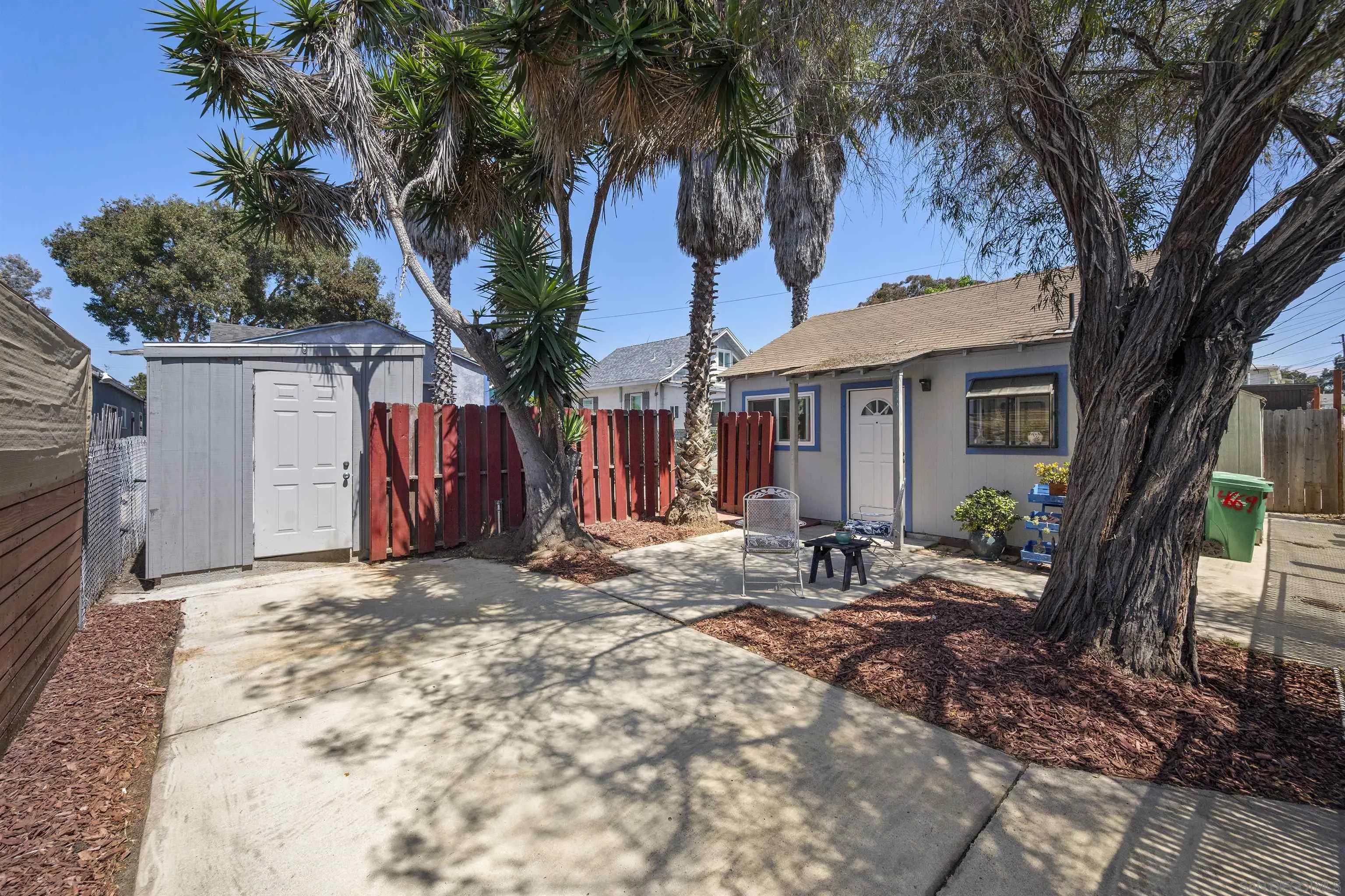 https://cdn.realtyfeed.com/cdn/127/260021611/08bd08c379a2e261eaa19e45234beed8.webp