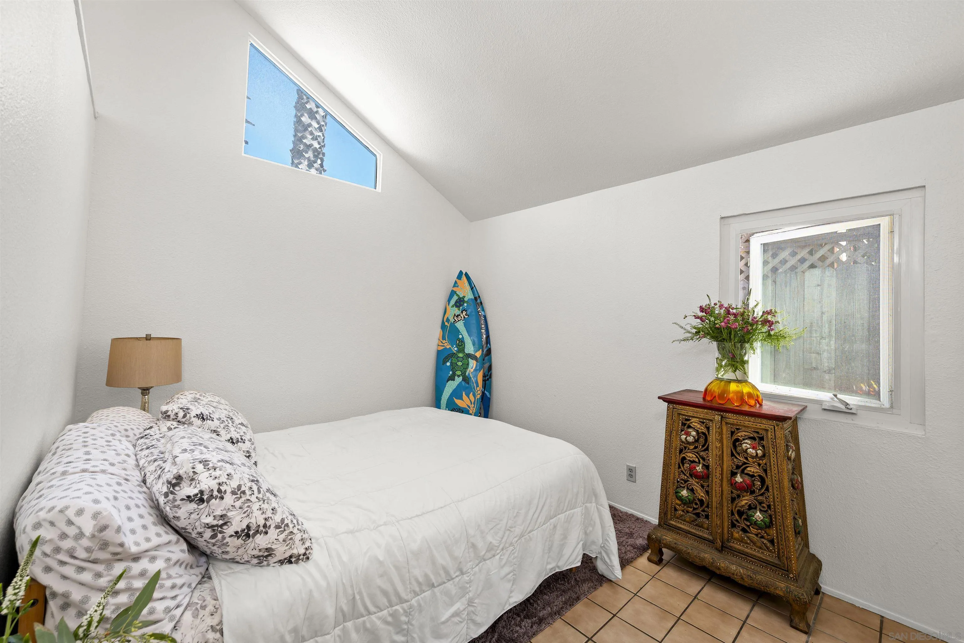 https://cdn.realtyfeed.com/cdn/127/260021611/b8161329af9a3c6cfbd70f6bd83890b0.webp