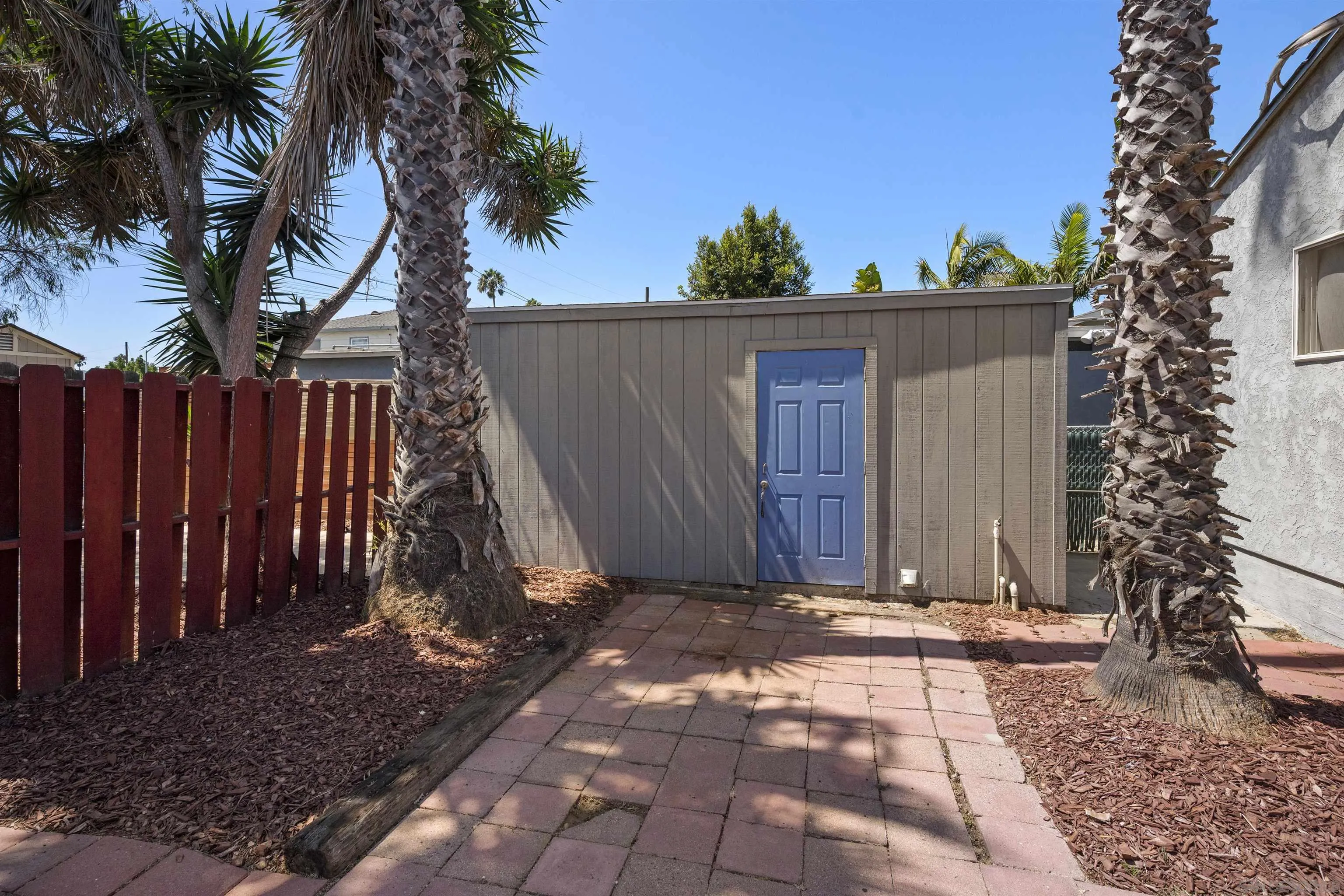 https://cdn.realtyfeed.com/cdn/127/260021611/f38b6d05a684e566184721193ccaaaf4.webp