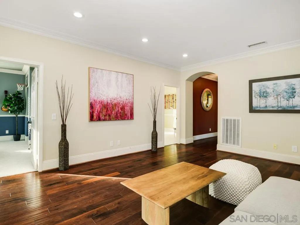 https://cdn.realtyfeed.com/cdn/127/260021614/5d2279766e850199c28ffbac3b651bae.webp