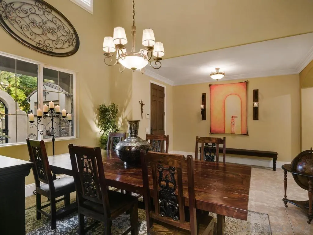 https://cdn.realtyfeed.com/cdn/127/260021614/65c1028968b8ecd8873373d365137374.webp