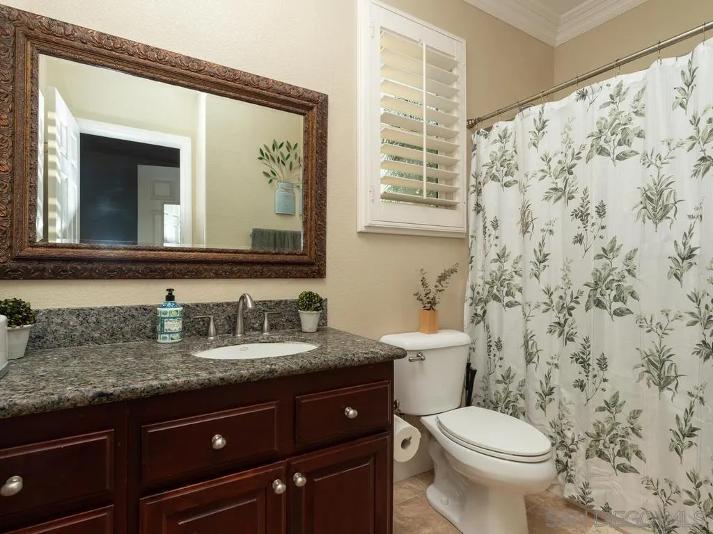 https://cdn.realtyfeed.com/cdn/127/260021614/e0efc571a325ede41c34331324ee7cf0.webp