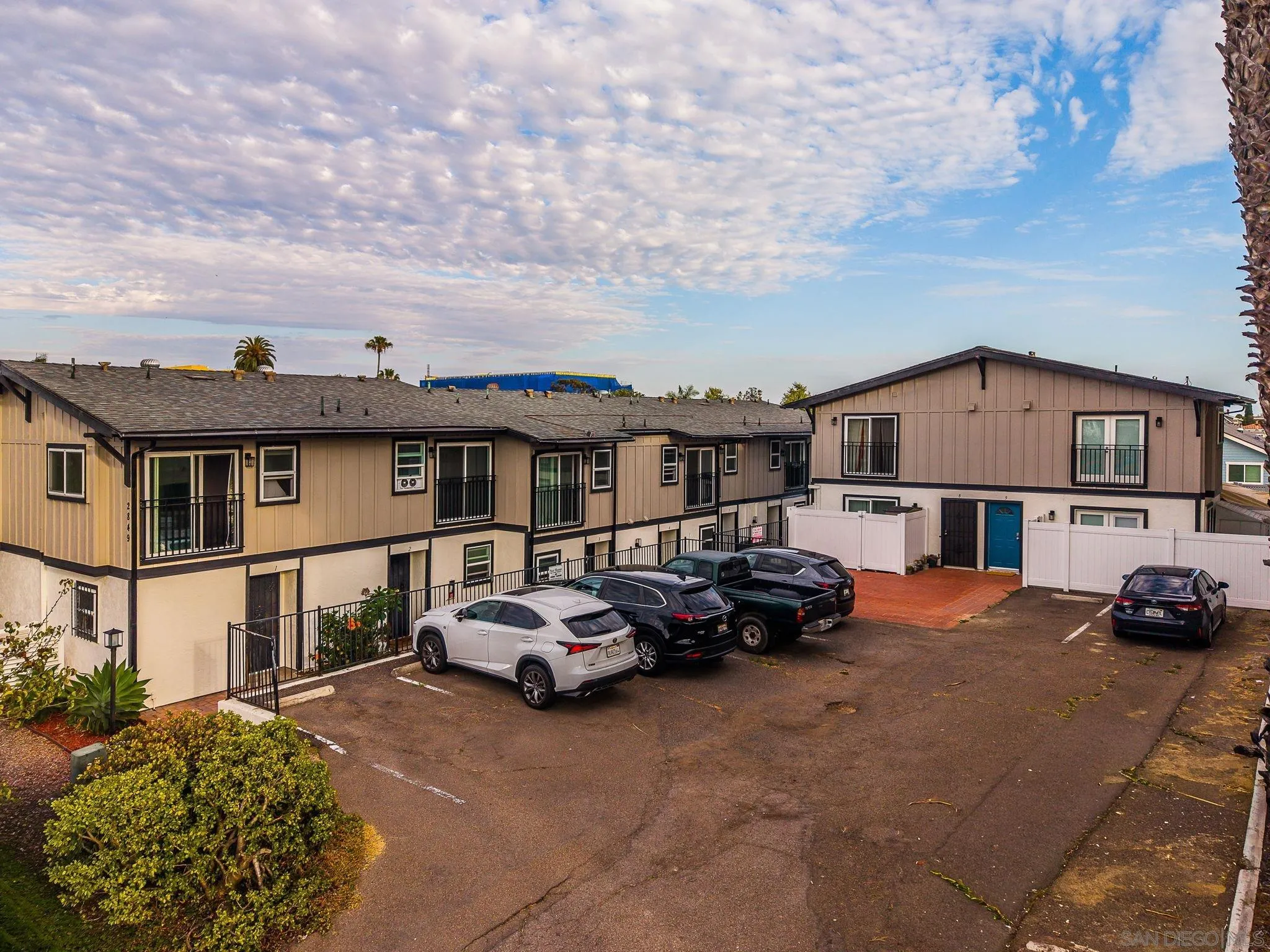 https://cdn.realtyfeed.com/cdn/127/260021615/5441050d20d5c2ee3253bca4edd58ecb.webp