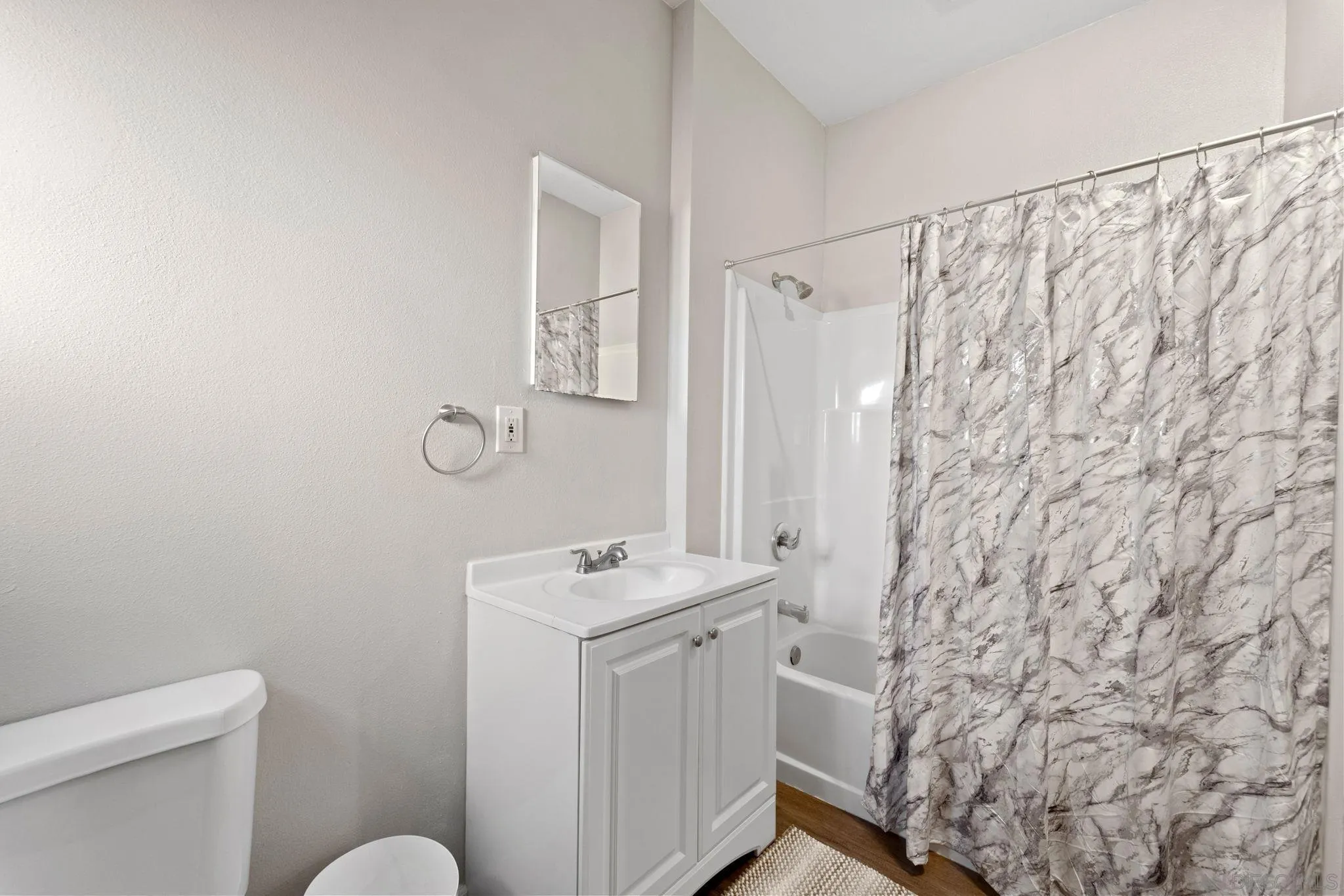 https://cdn.realtyfeed.com/cdn/127/260021619/246d25ff5c35d0d9d756a7553515936a.webp
