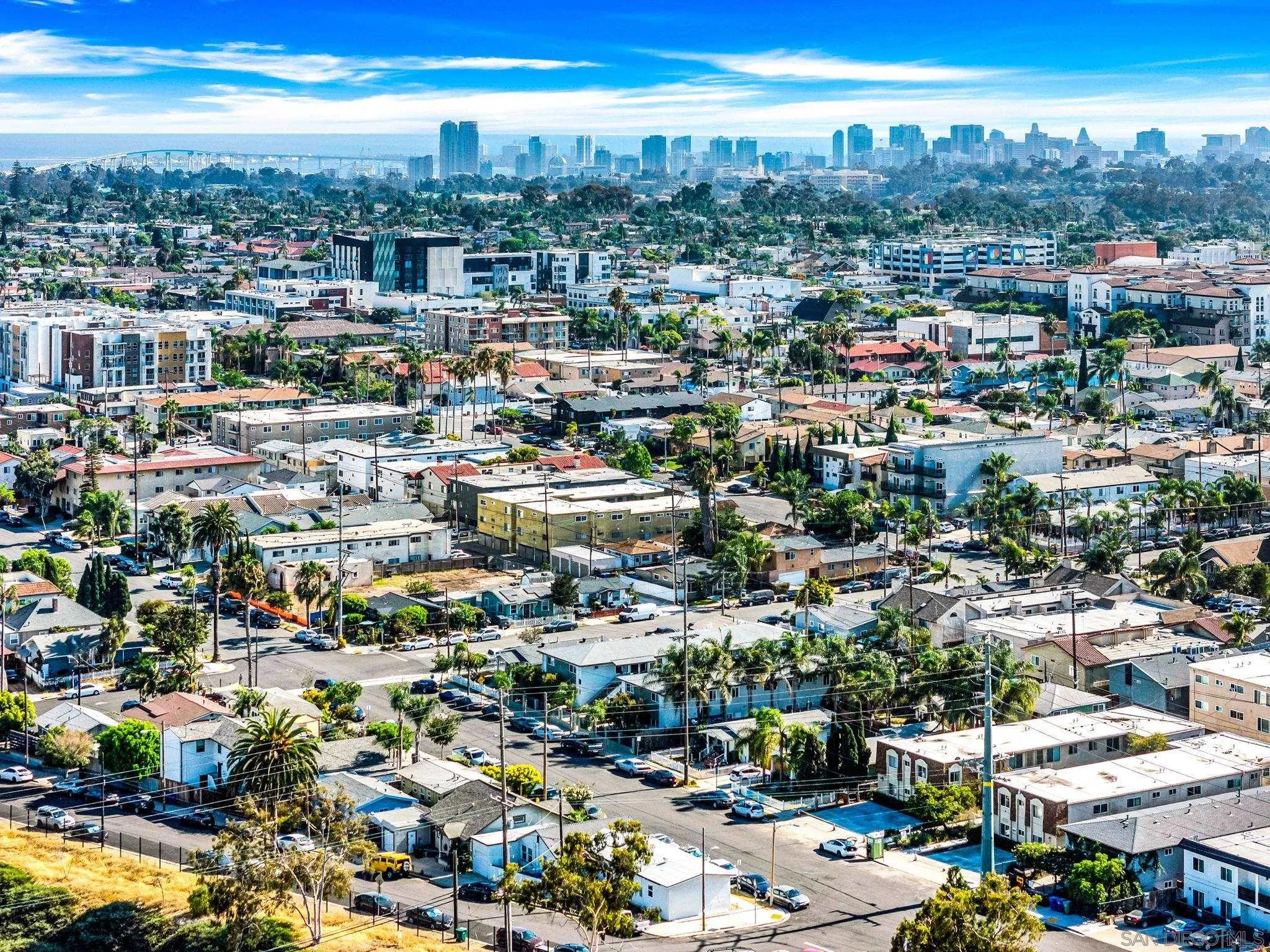 https://cdn.realtyfeed.com/cdn/127/260021619/5bf07e0227a148864fb73c85356dc028.webp